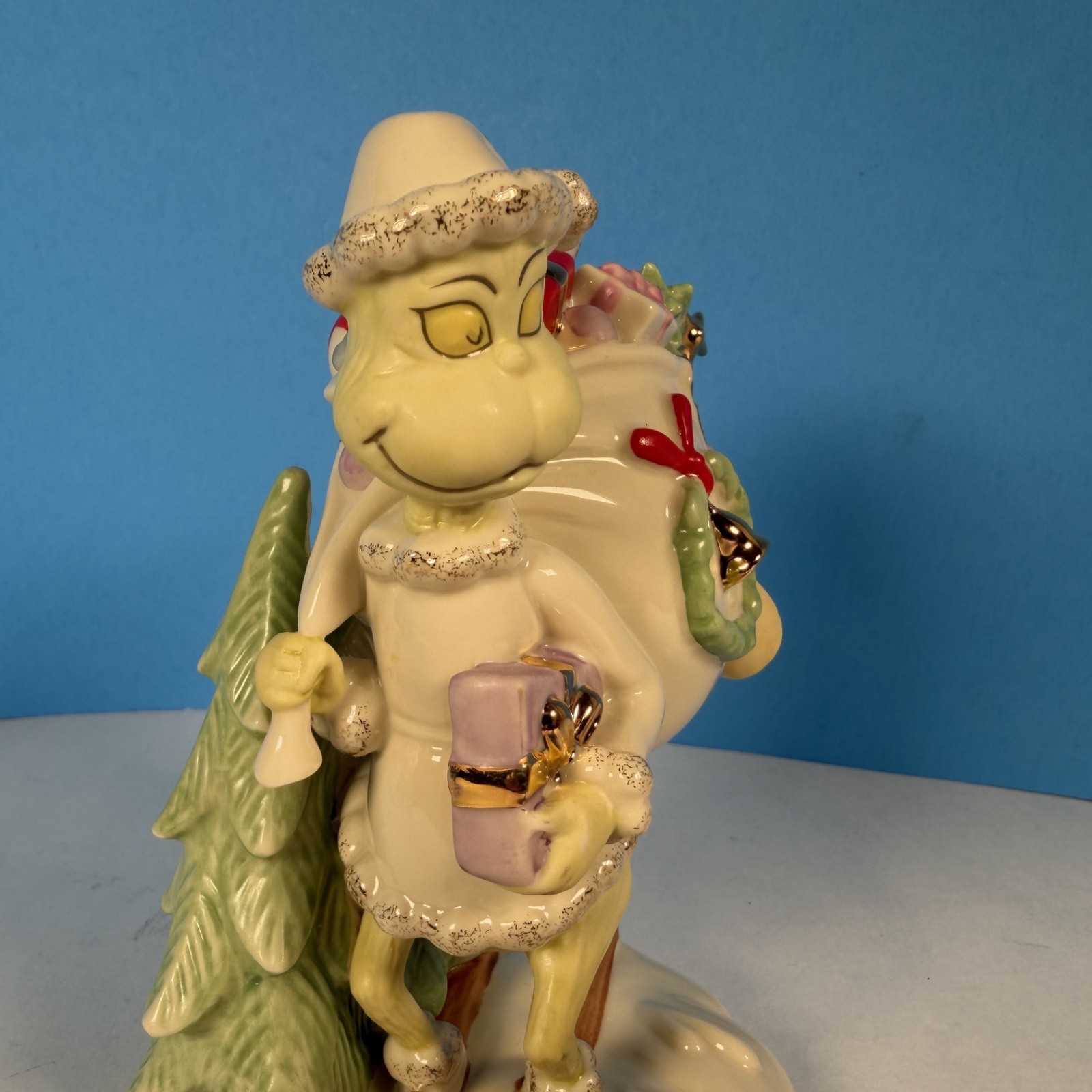 RARE 2014 Lenox Dr. Seuss GRINCH’S SNOWY ESCAPE Christmas Figurine 5.5″ NO BOX