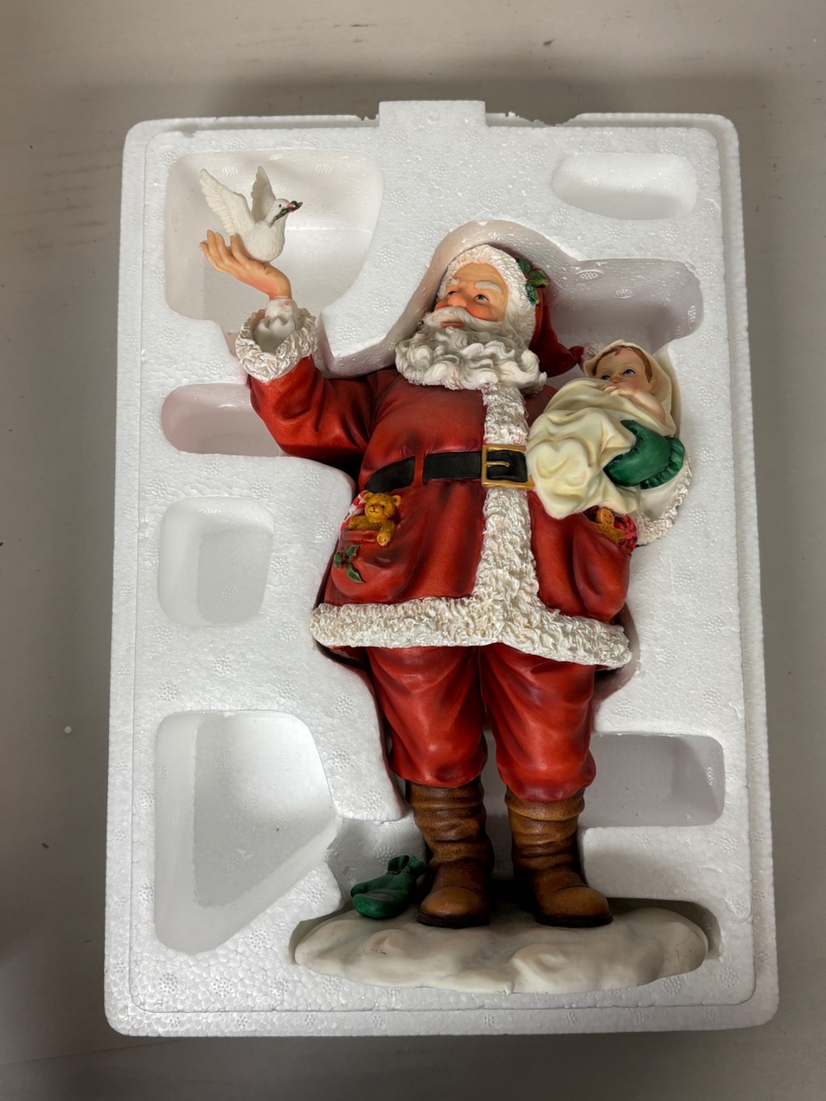Home Interiors “Believe in Miracles Santa Claus” Figurine W/Box