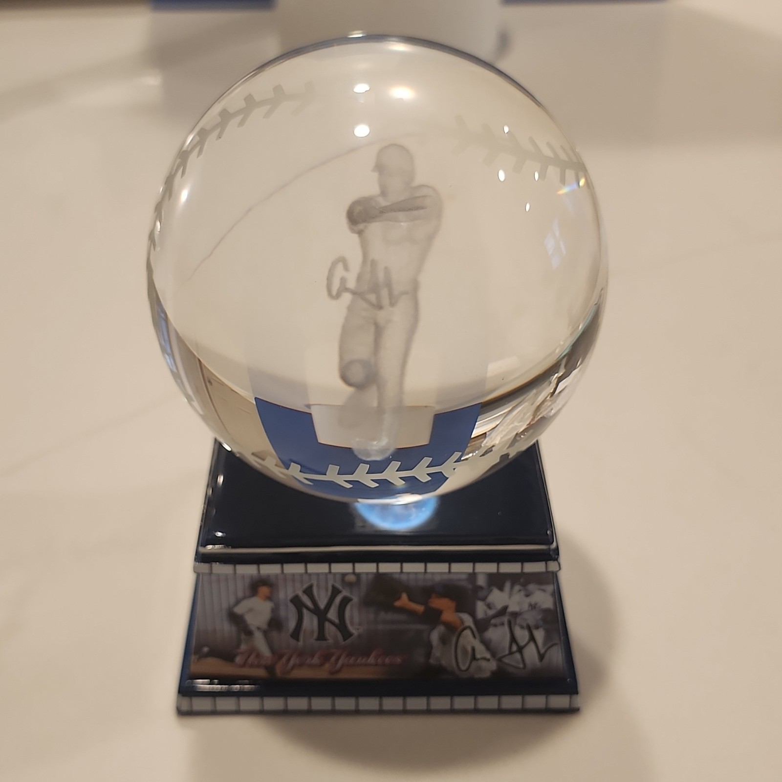 Aaron Judge Yankees Laser-Etched Glass Sculpture Limite…