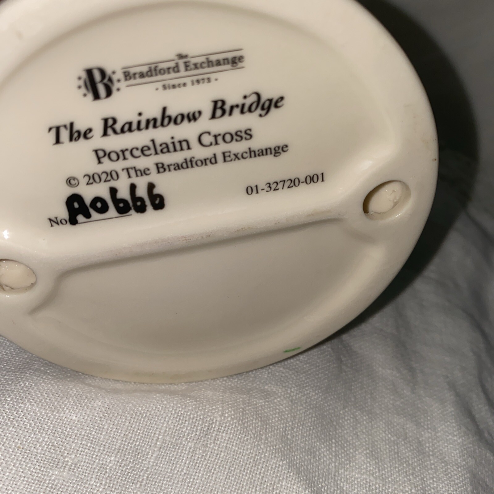 Bradford Exchange Rainbow Bridge Cross figurine dog Lizzie porcelain statue