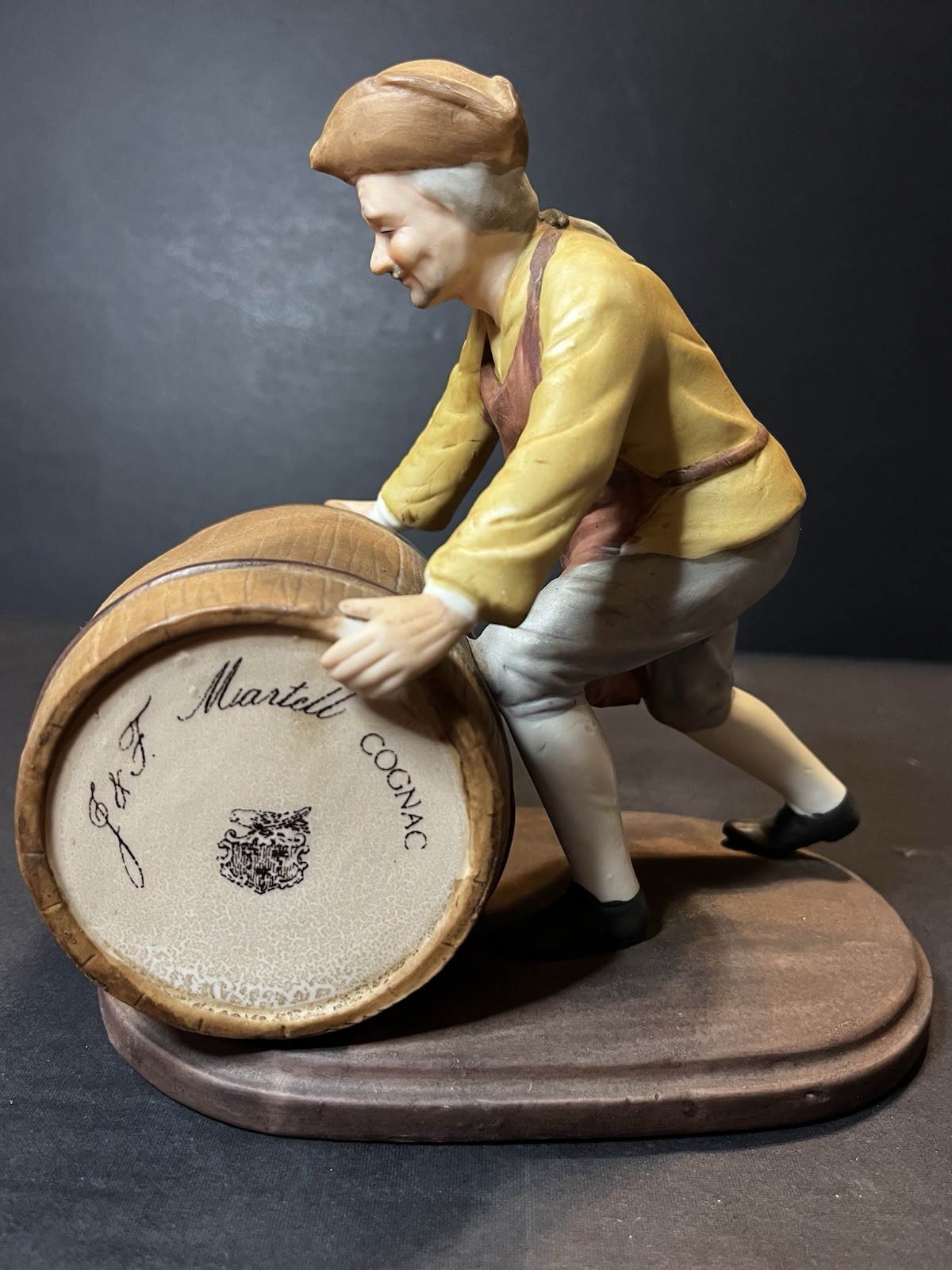 VTG J & T Martell Cognac Barrel w/ Colonial Man Figurine Porcelain Advertising