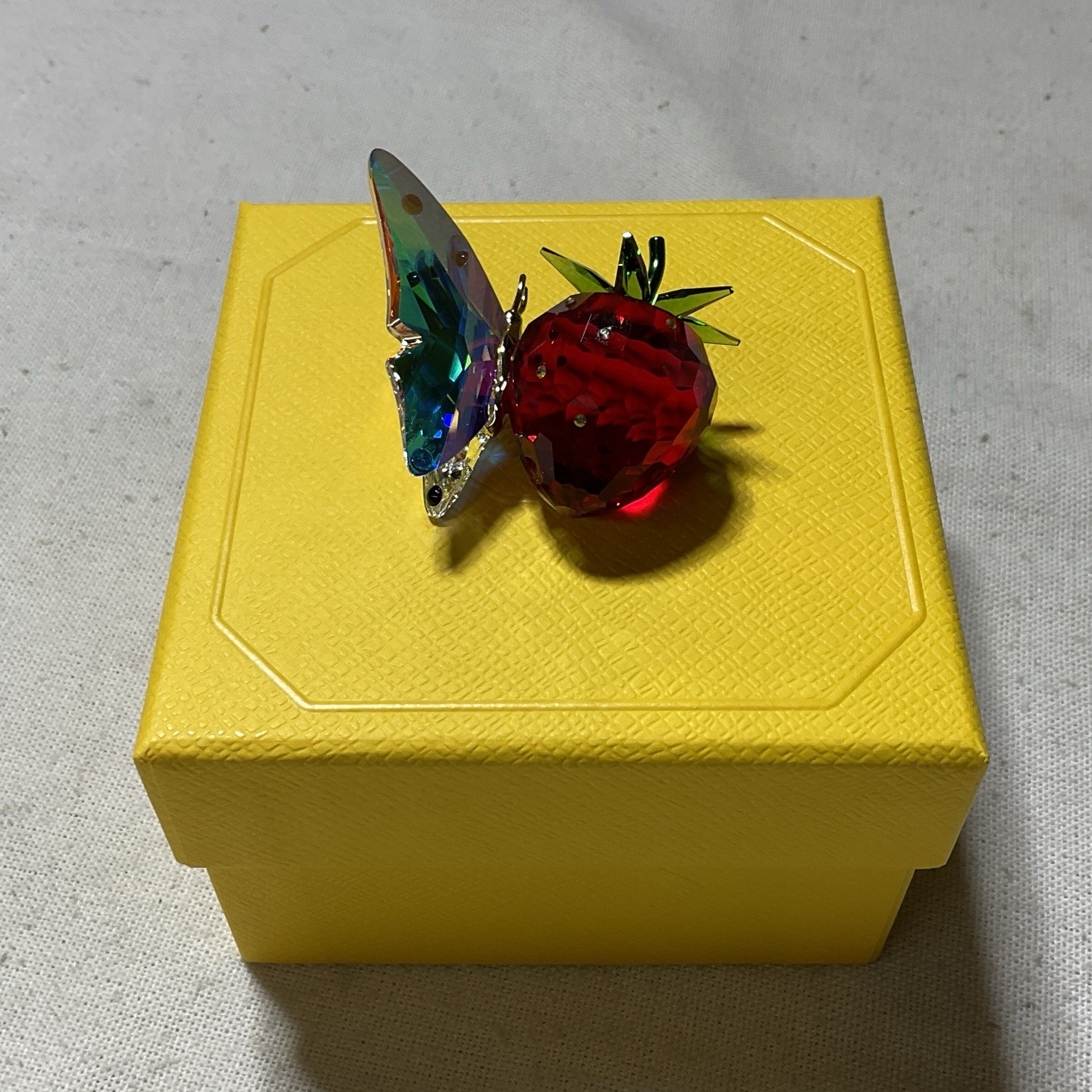 Swarovski Idyllia Butterfly and Strawberry Home Décor Designer Alice dal VermeG2