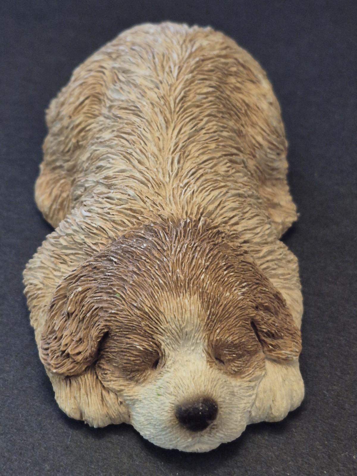 1986 Vintage Sandra Brue Signed SANDICAST Dog Figurine Snuggles