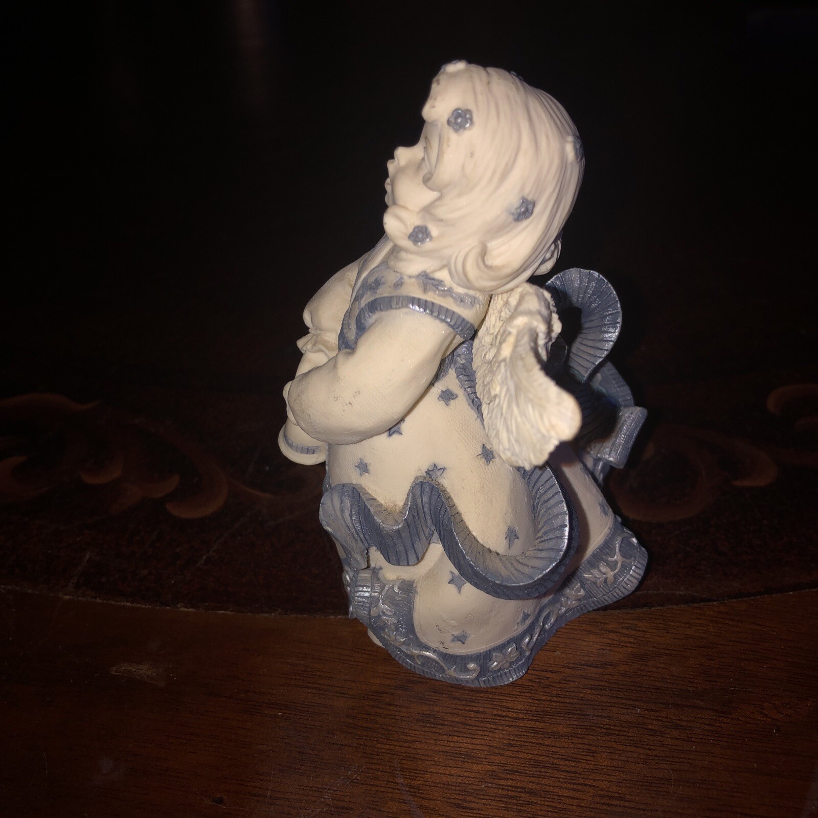 Betty Singer Renaissance Collection 2000 Cherison Figurine. Angel Ringing Bell