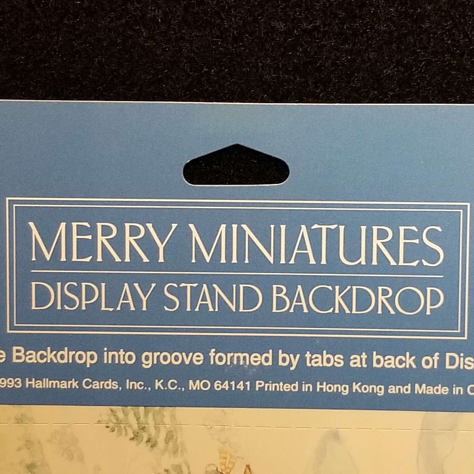Vintage 1993 Hallmark Merry Miniatures Christmas Display Stand Backdrop NOS