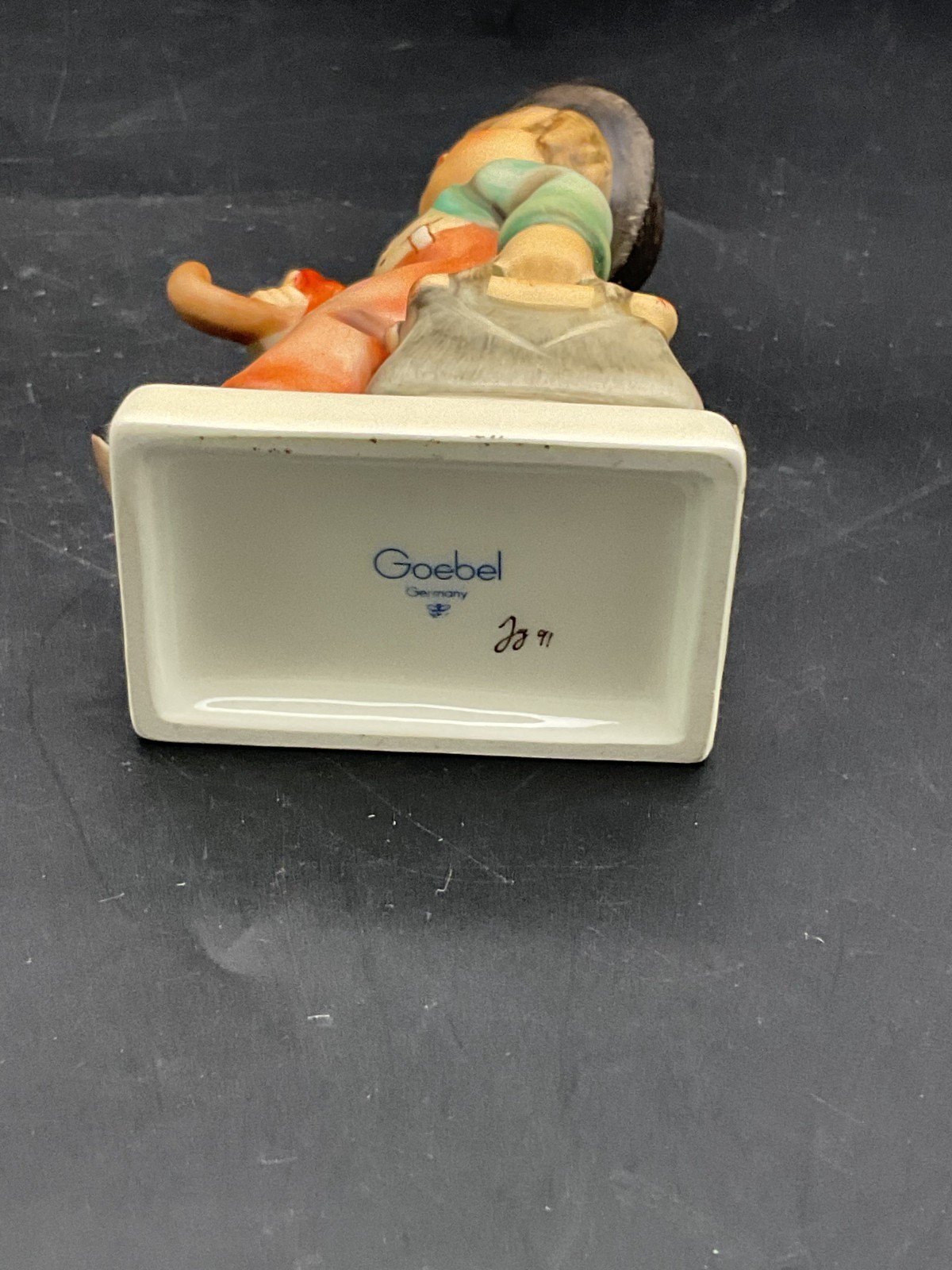 Goebel Hummel Merry Wanderer Hum 11 2/0 Trademark TMK 7