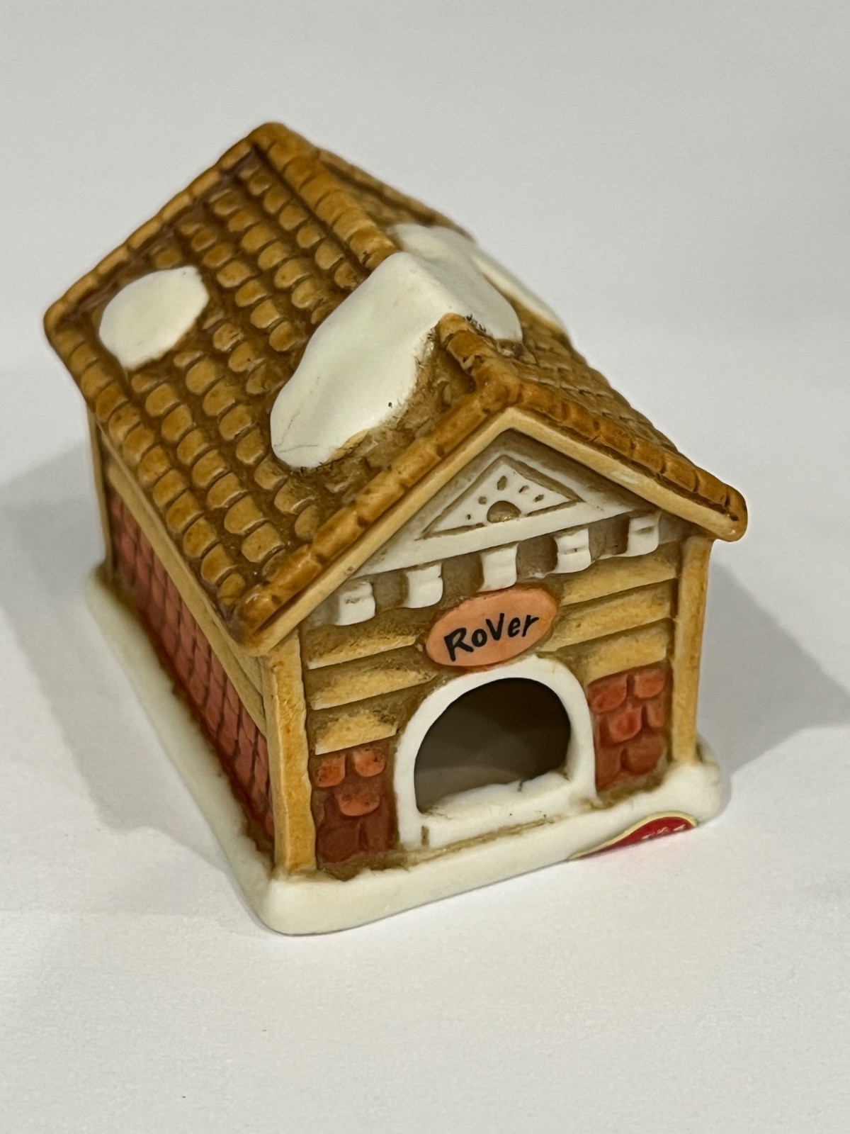 5 PERFECT LEFTON COLONIAL VILLAGE FIGURES REVEREND NUN PRIEST POSTMAN DOG HOUSE