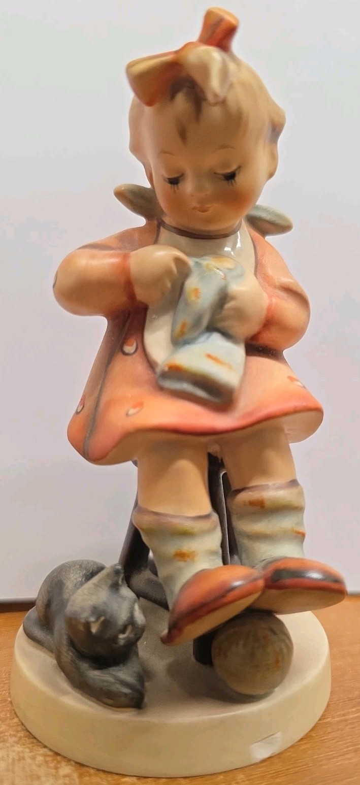 Goebel Hummel Figurines – Just Resting #112 Village Boy #51 Mothers Helper #133