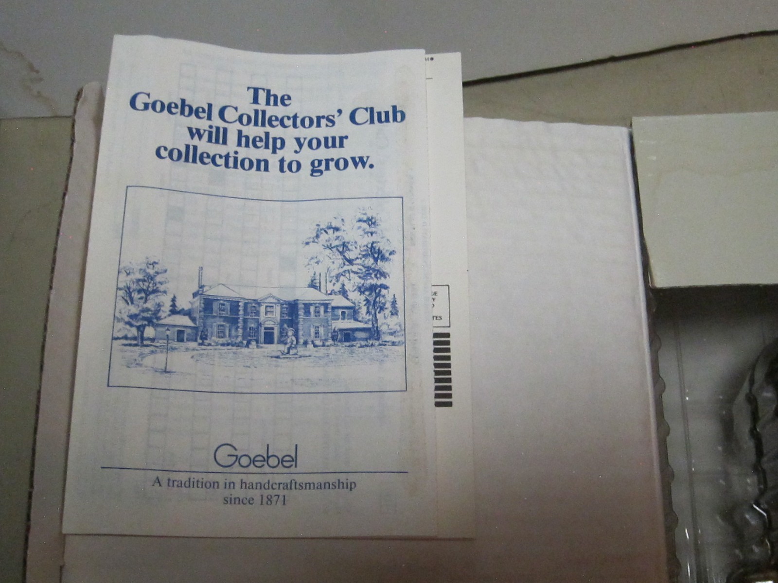 1988 Goebel Hummel Call To Worship LEX #341 Clock Tower FIGURINE 13″, Damaged