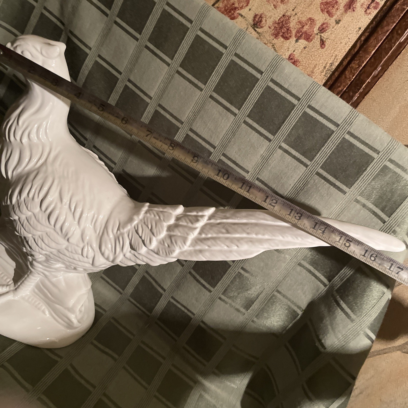 Williams-Sonoma White Pheasant Figurine Bird Decor w/ Log 🪵 Base