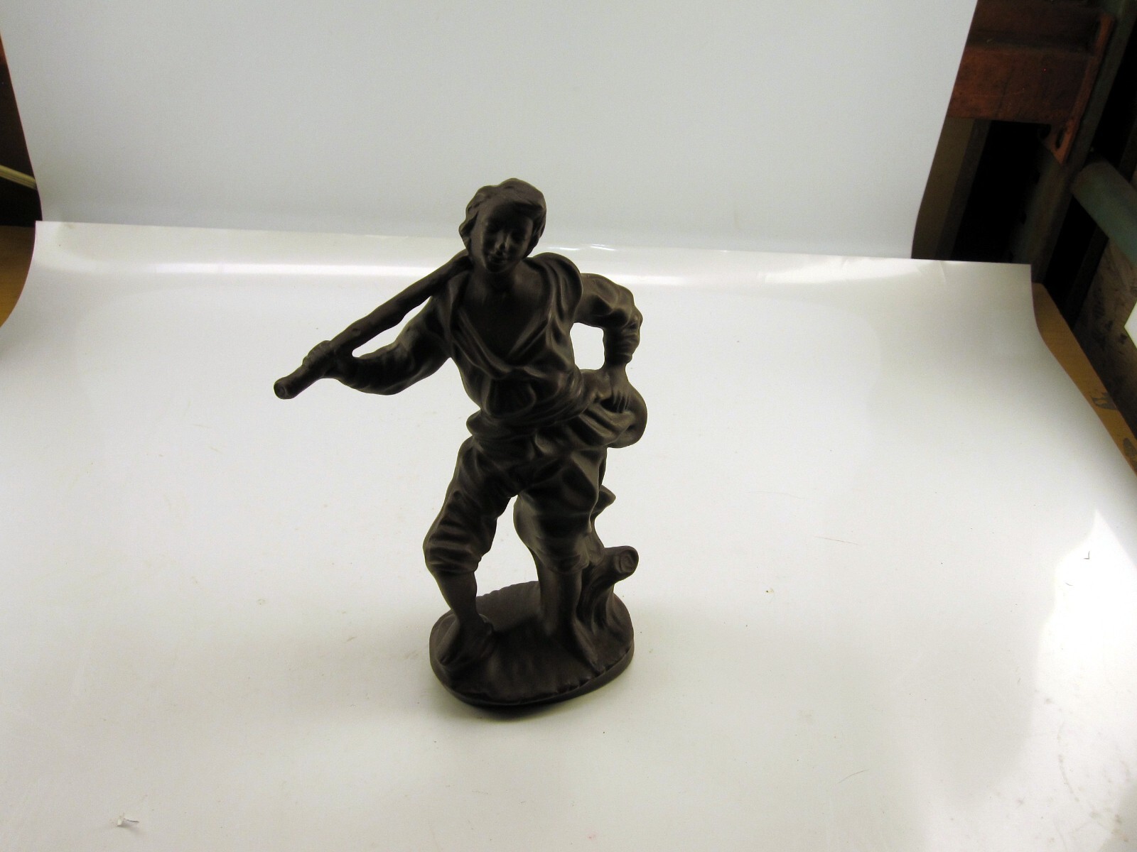 Garrard Mold Figurine – 13.5in