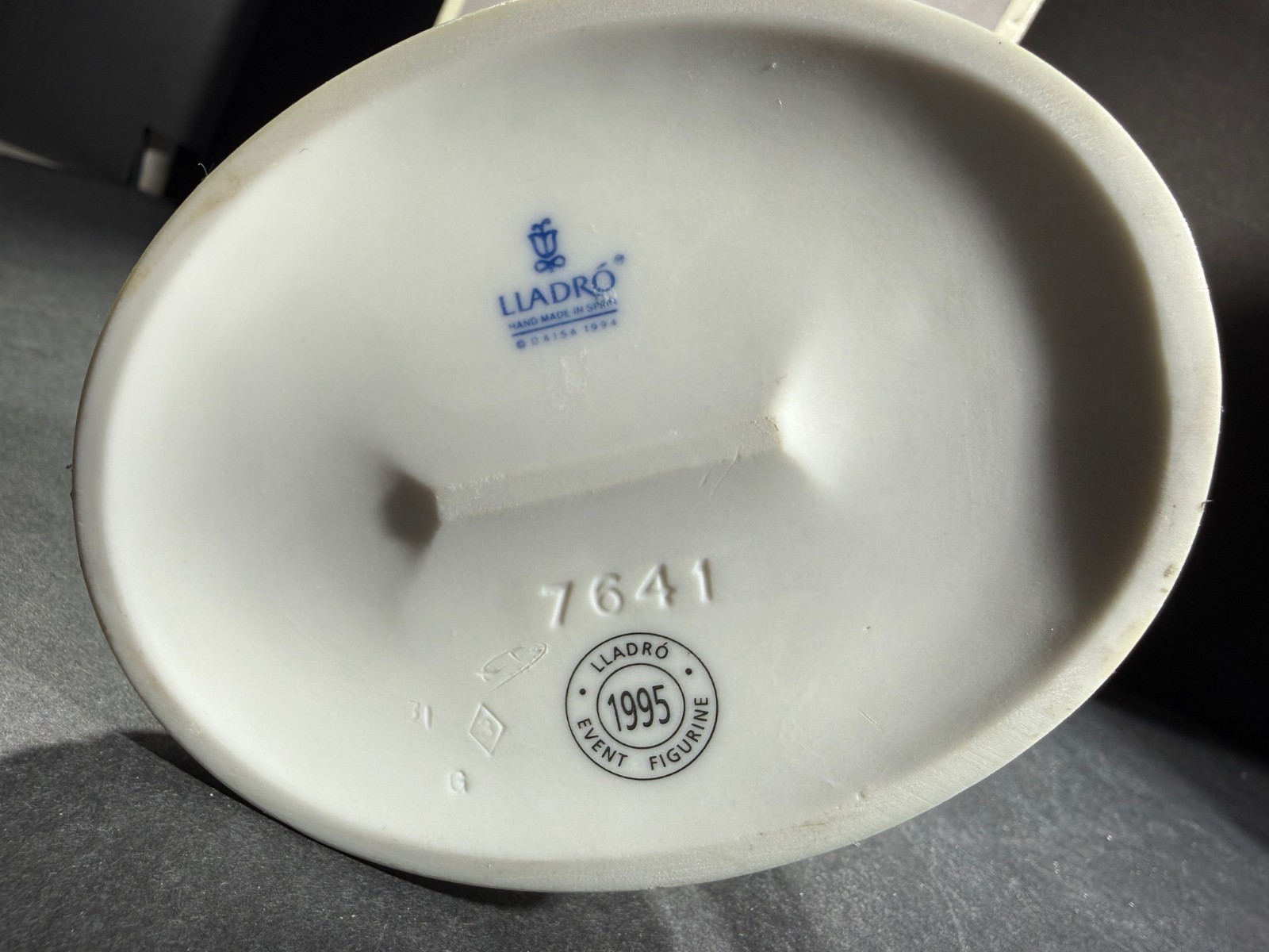 Retired Lladro #7641 “For a Perfect Performance” with Original Box