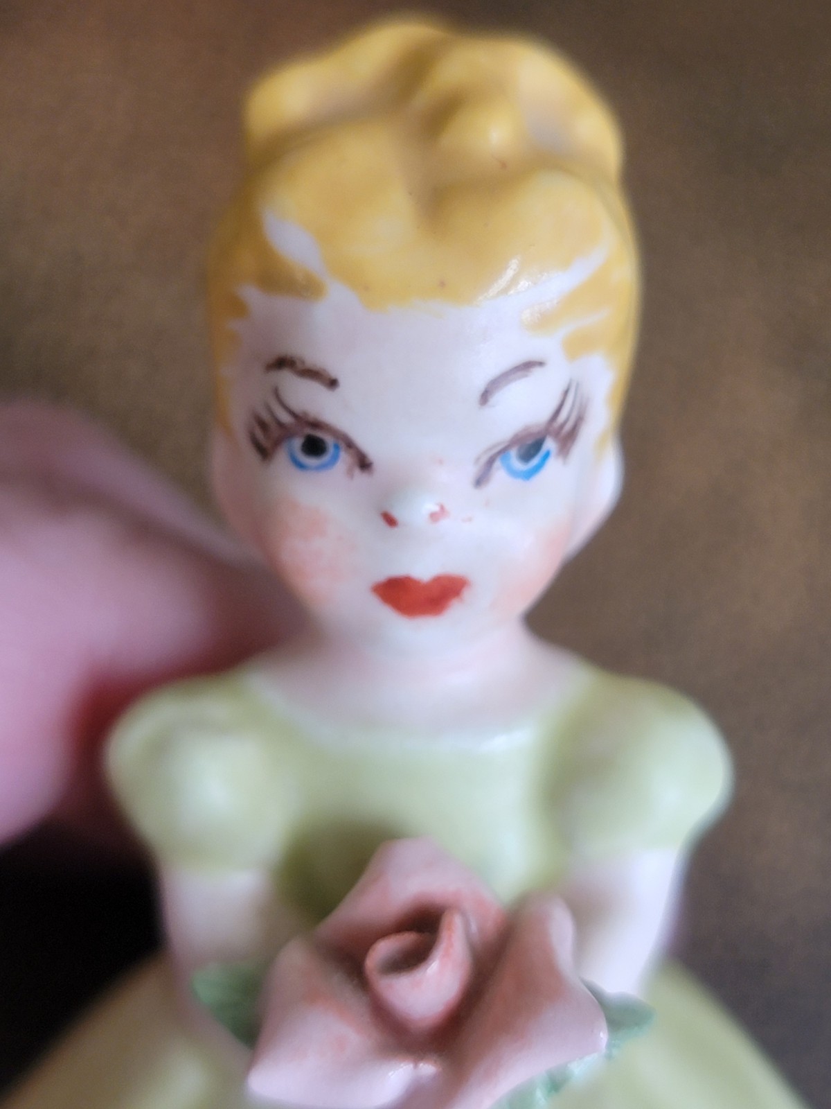 Vtg Lombardo Lady Figurines Set 2 Big Eyes Girls Green Dress Japan Style Kitsch