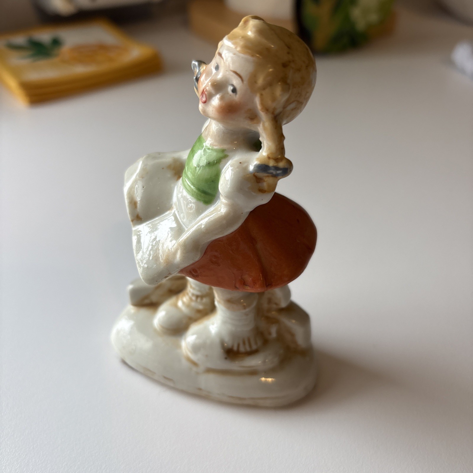 Girl Singing 1940’s Figurine Japan. Smoke Free Home