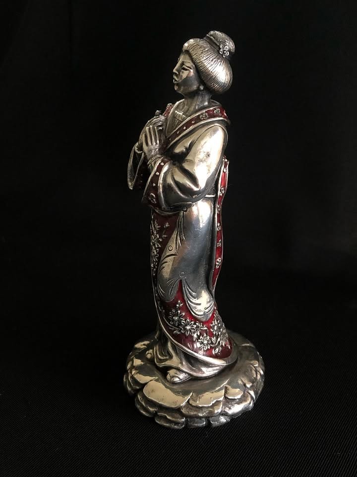 Elegant Italian 925 Silver Figurine with Rare Artistic Detail