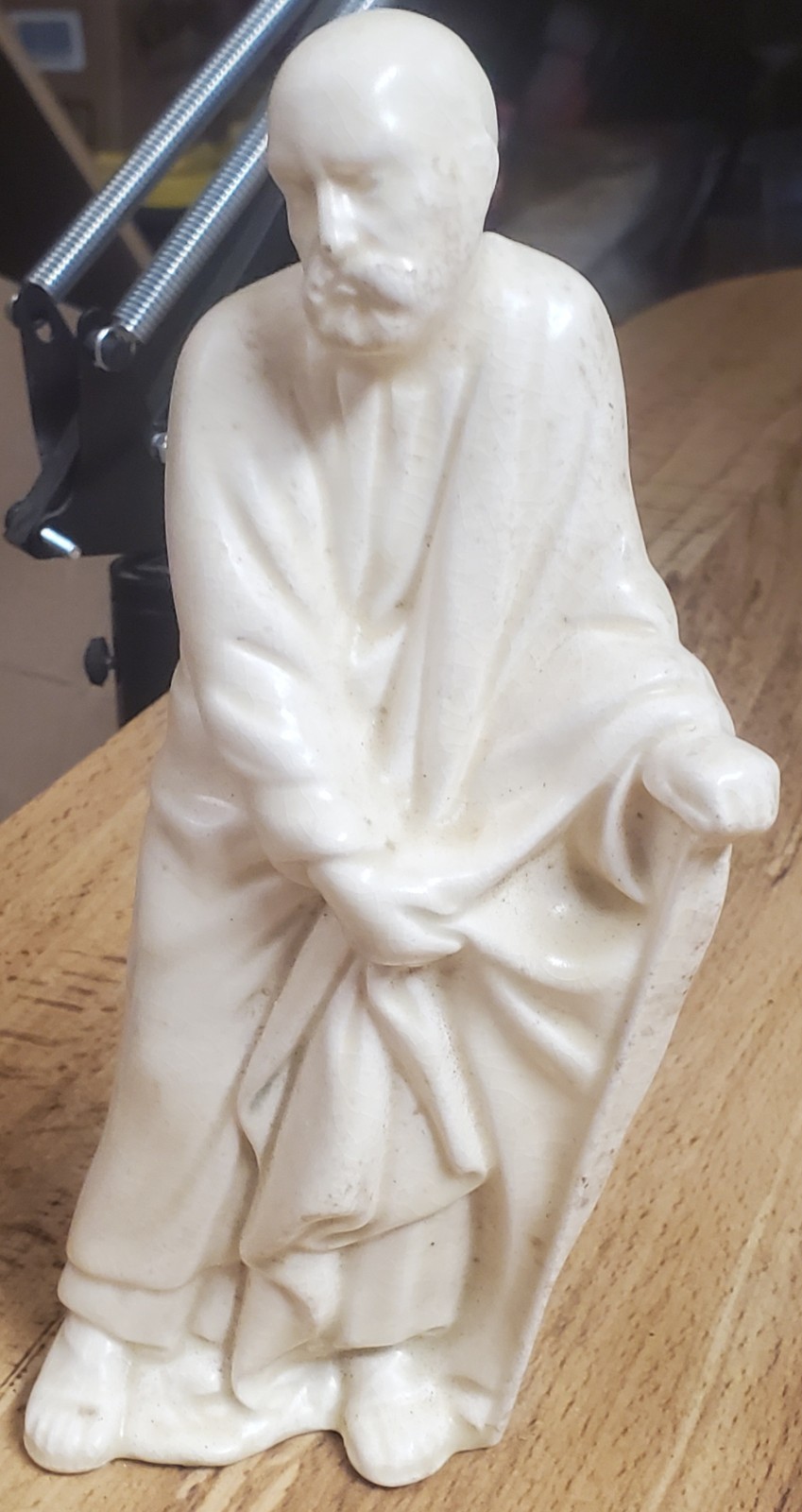 Wise Man Statue Figurine Old Robed Man in White 7.75 Inch Ceramic nativity
