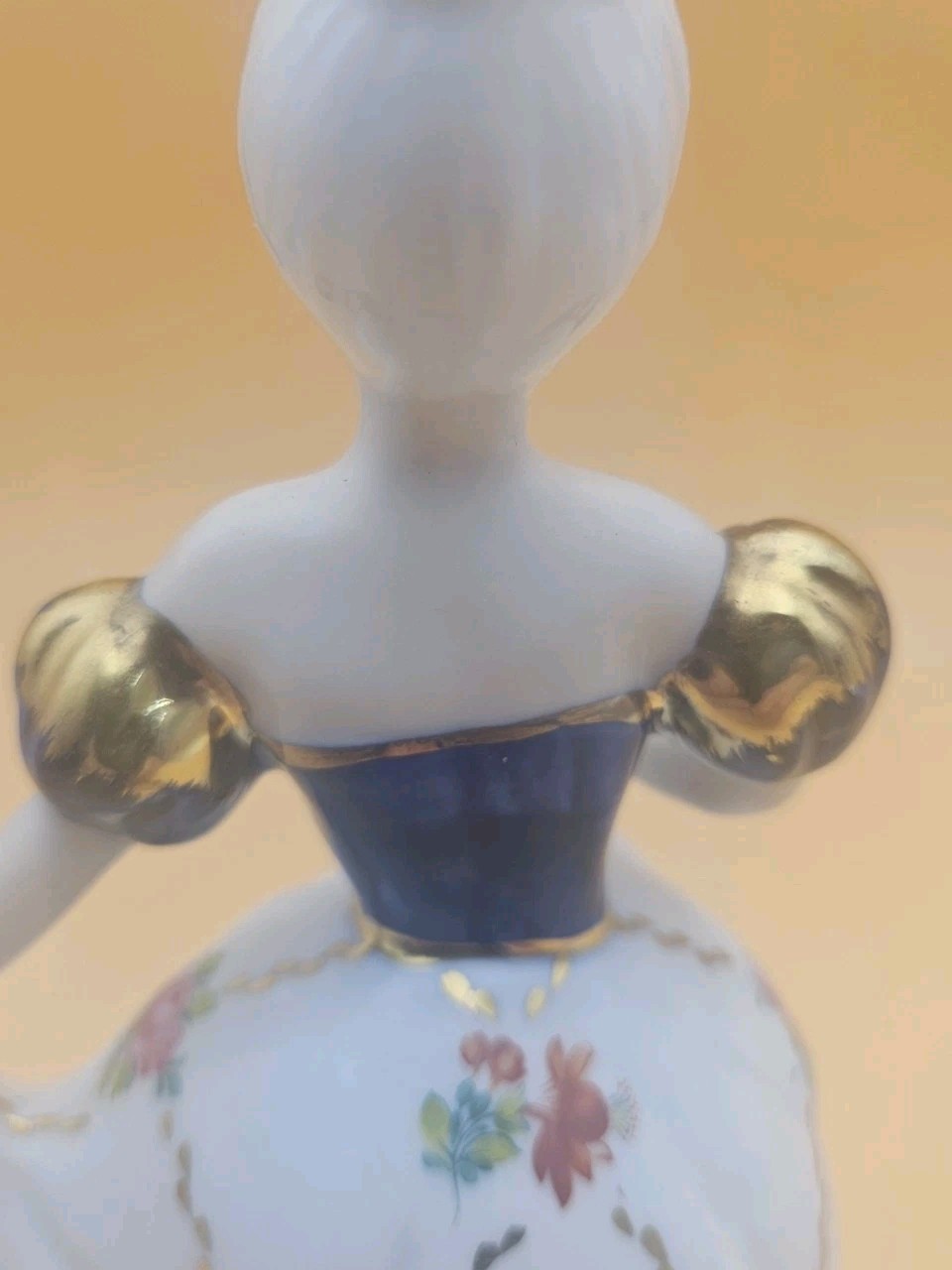Cracker Barrel Victorian Dancing Lady Porcelain Figurine Flowers Gold Trim 7.5”