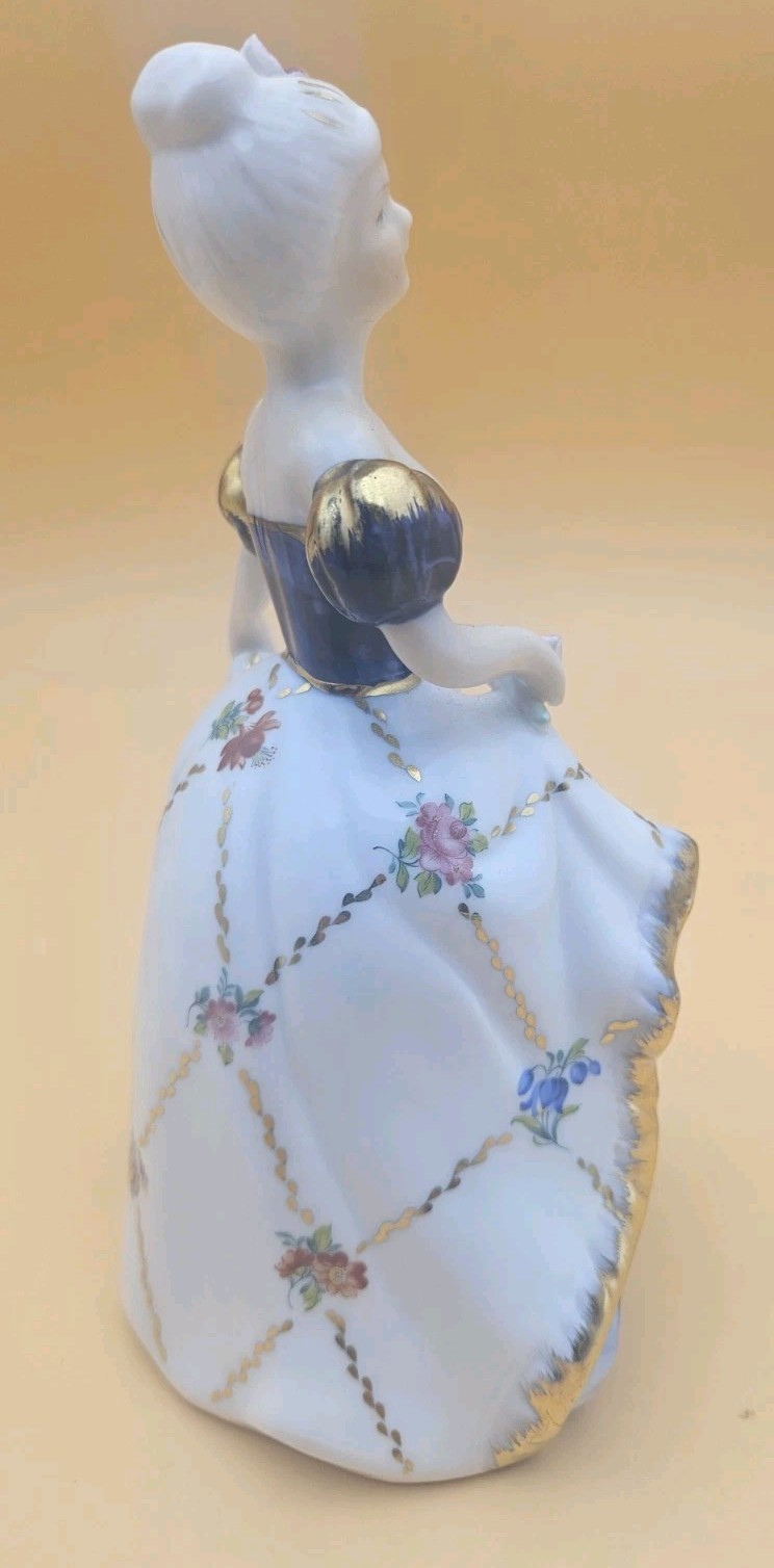 Cracker Barrel Victorian Dancing Lady Porcelain Figurine Flowers Gold Trim 7.5”