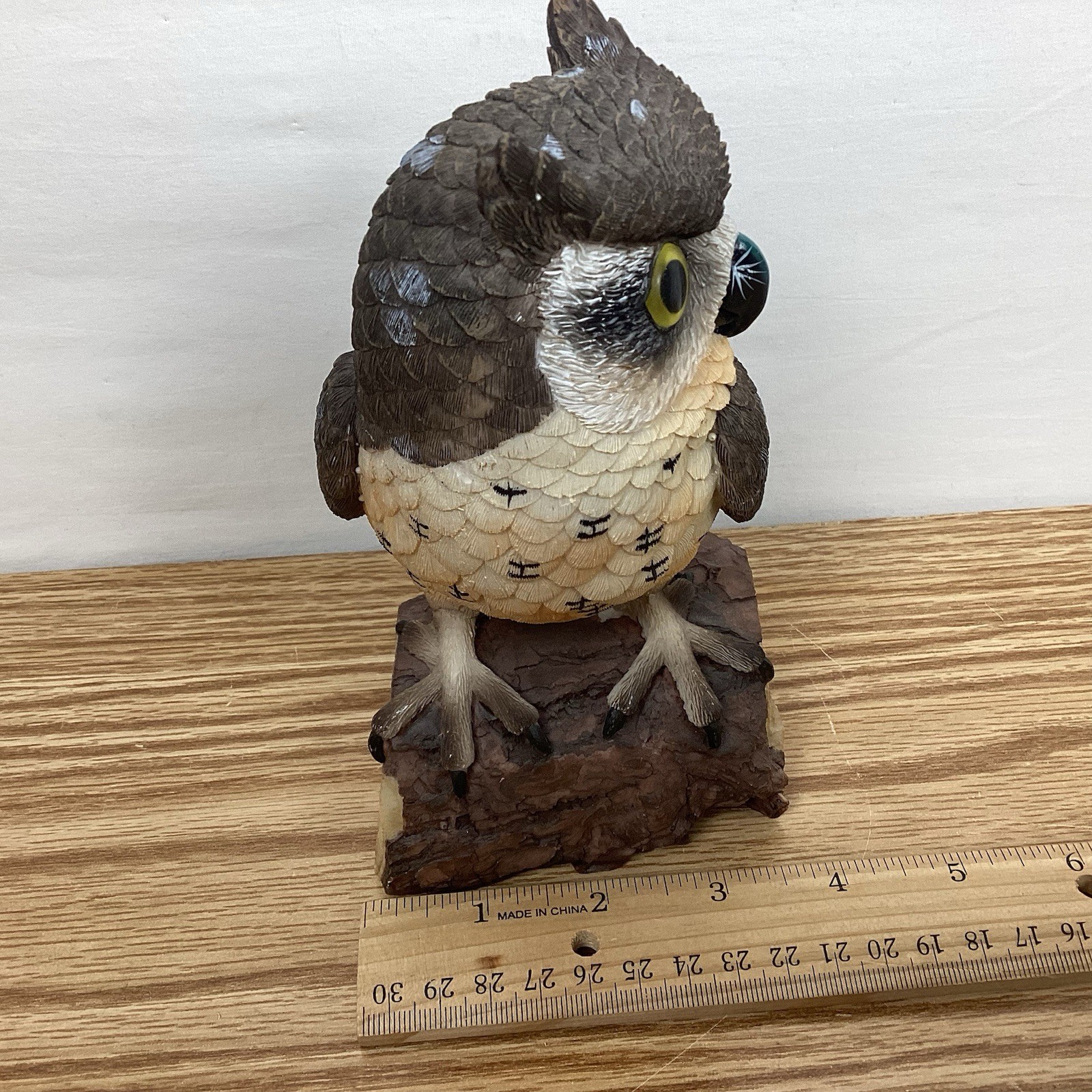 Vintage Resin 7″ Tall Owl Figurine Hand Painted Fine Detail Lightweight