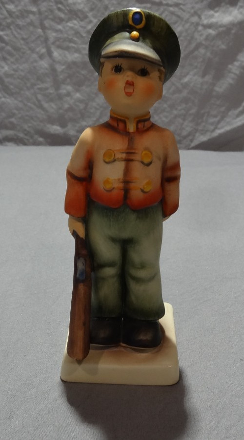 Goebel Hummel #332 “Soldier Boy” Vintage Figurine – Germany – Collectible – 5in.