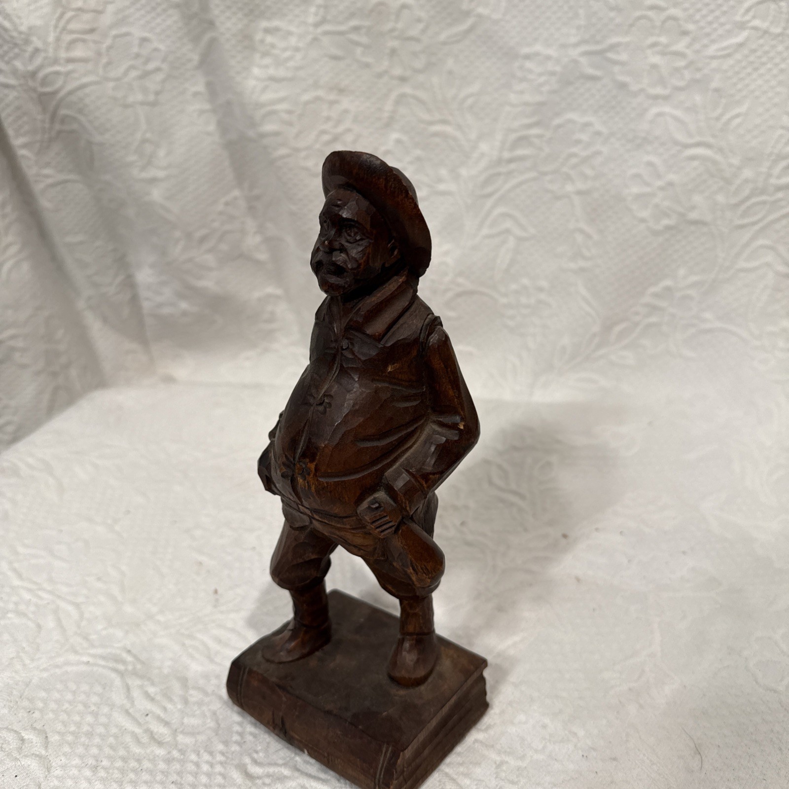 Vintage Hand Carved Wooden Man Figure 8.5 Inches Tall By Bill , Made In Spain￼
