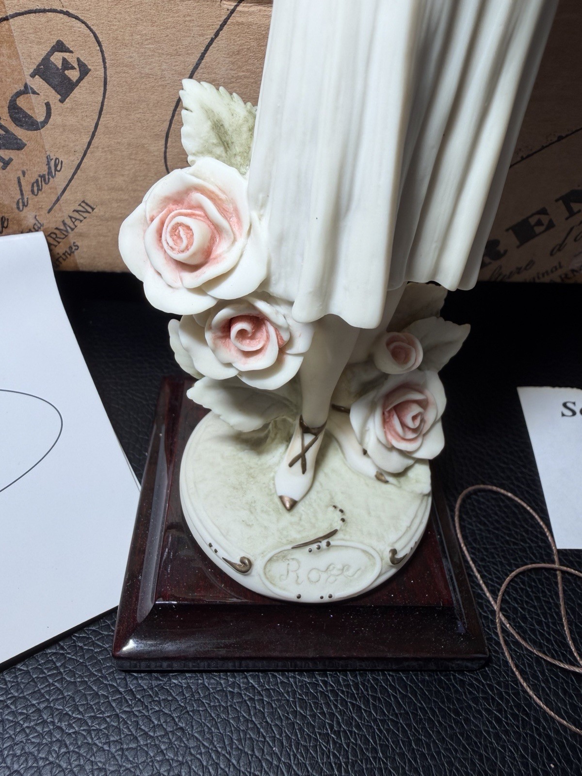 G. ARMANI Figure Figurine Statue Sculpture “Rose” Young Lady Flowers Italy NIB