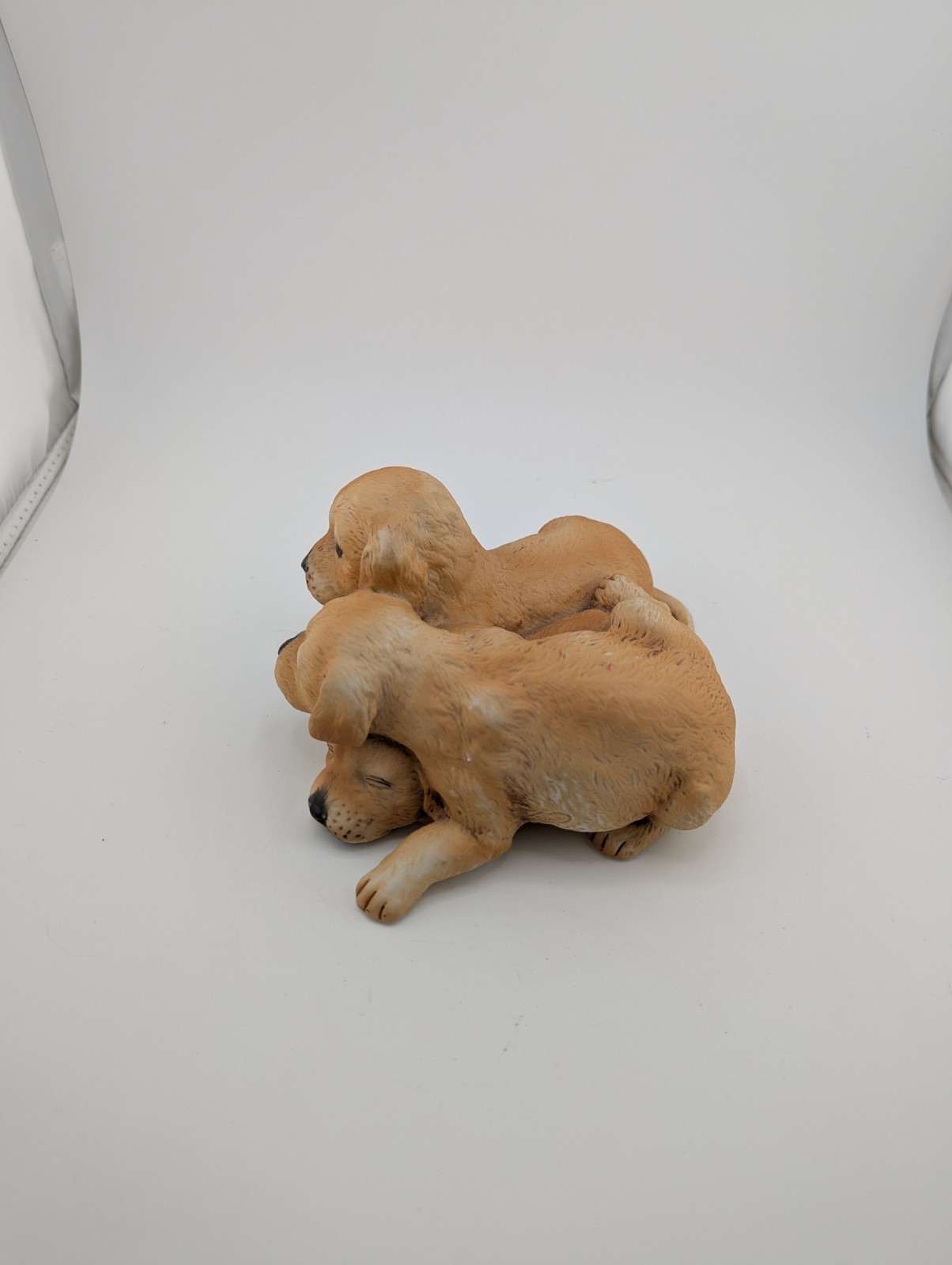 Golden Retriever Puppies Figurine Homco Masterpiece Porcelain 1987 Signed 1987