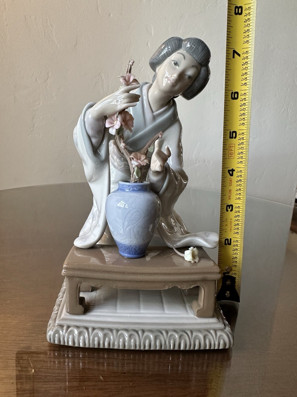 Lladro “Japanese Flower Arranger” Figurine Retired, Handmade in Spain OLD MARK!