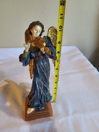 Beautiful Vintage Winged Angel With Violin 11 Inches Tall