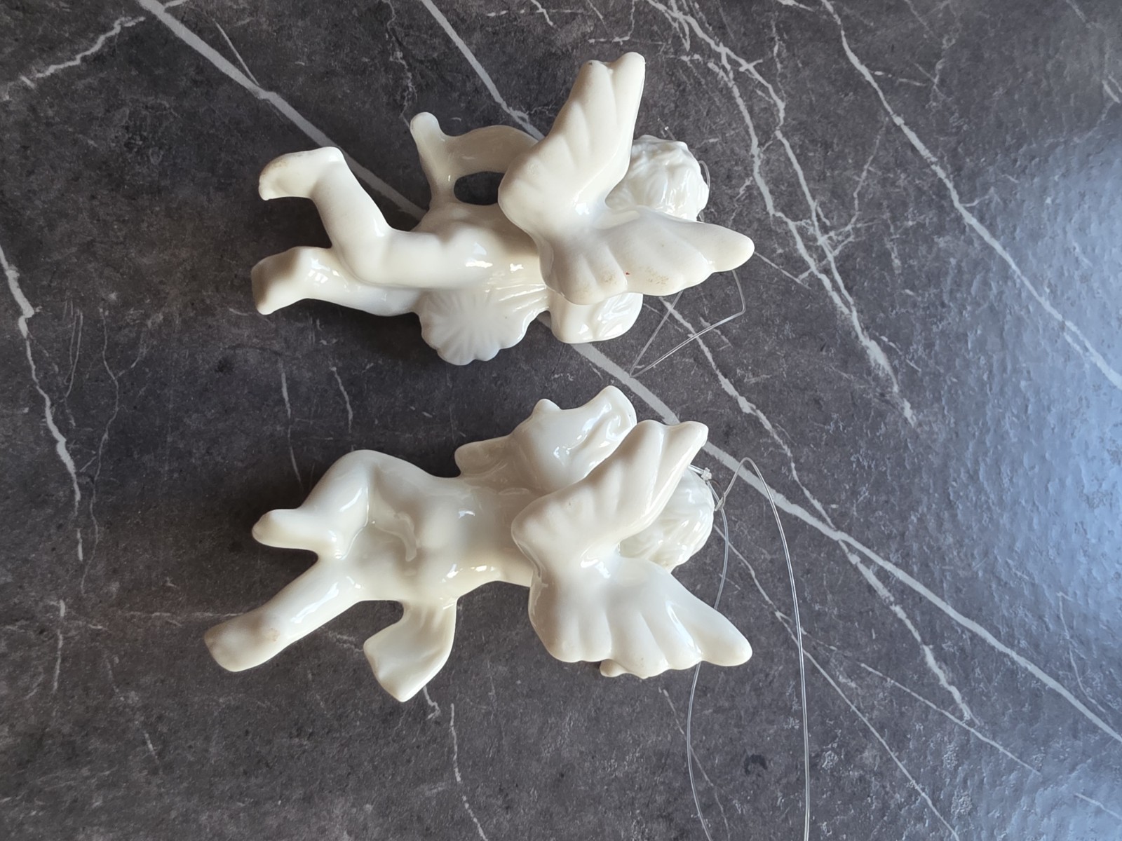 2 Cherubs Angels Wall Decor Putti Romantic French Cottage Vtg Christmas Ornament