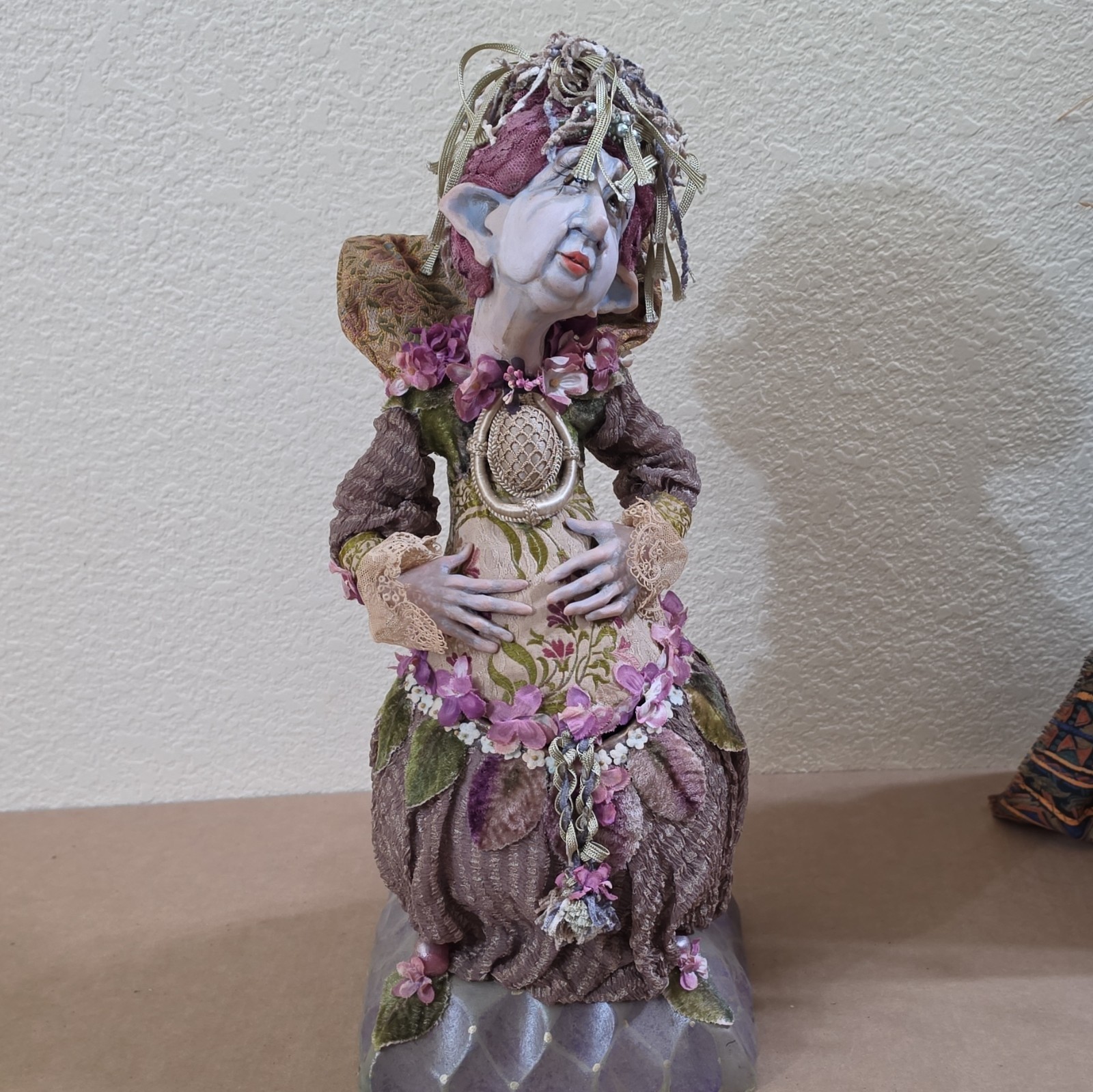 Hand Painted Fantasy Fairy Figurine Resin/Fabric Floral Dress 15″ 2000-2009
