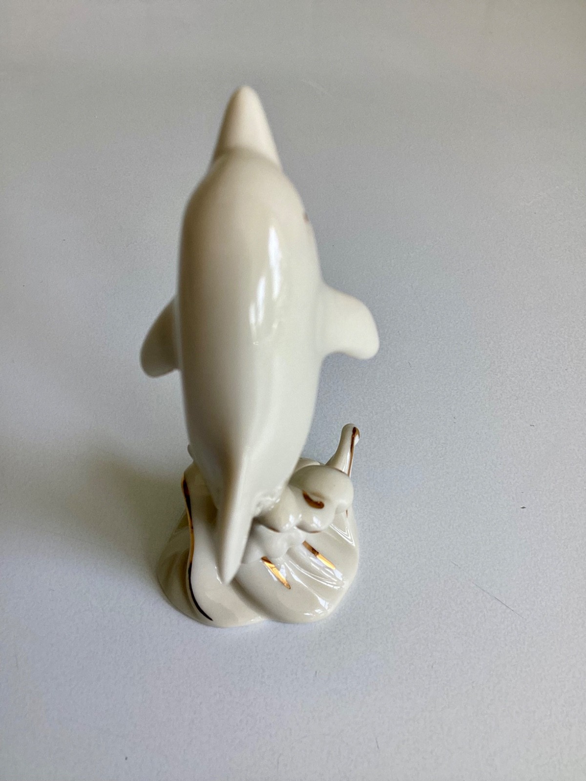 Lenox Jumping Waves Dolphin 4″ Ivory Bone China w/ 24 K Gold Trim Free Shipping