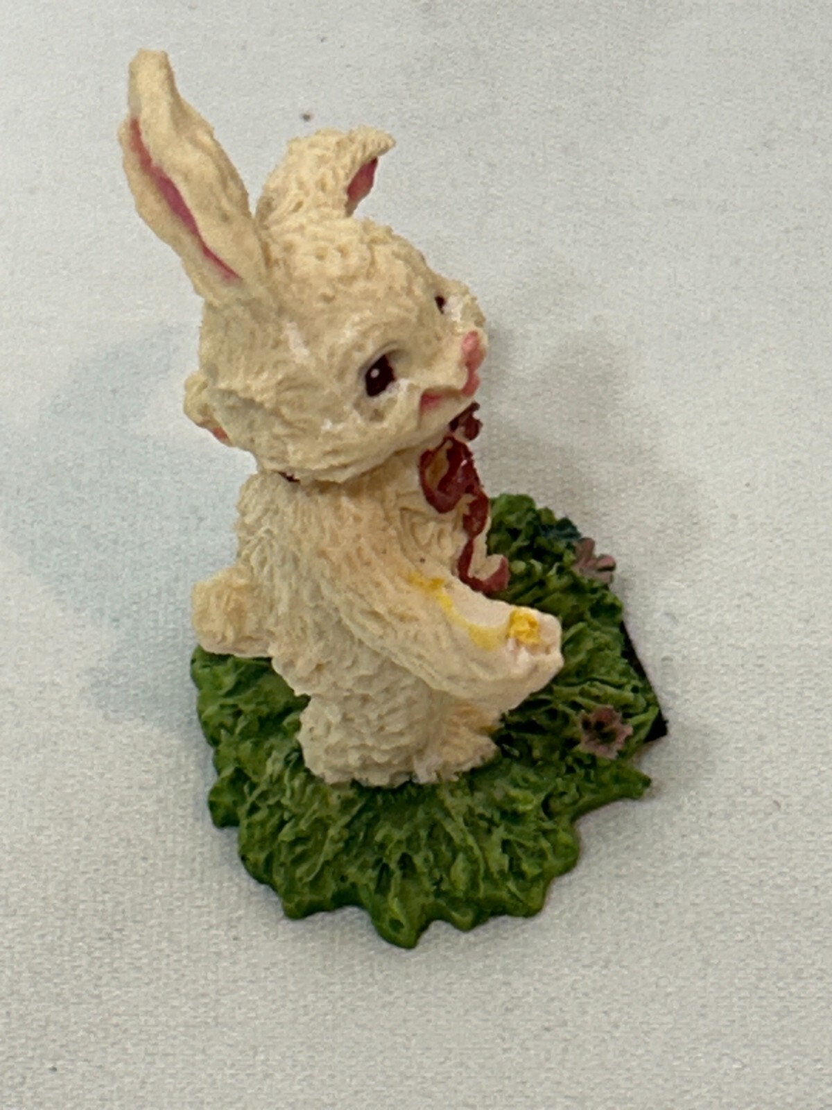 Vintage Easter Bunny Small Figurine Classic Ornament Resin