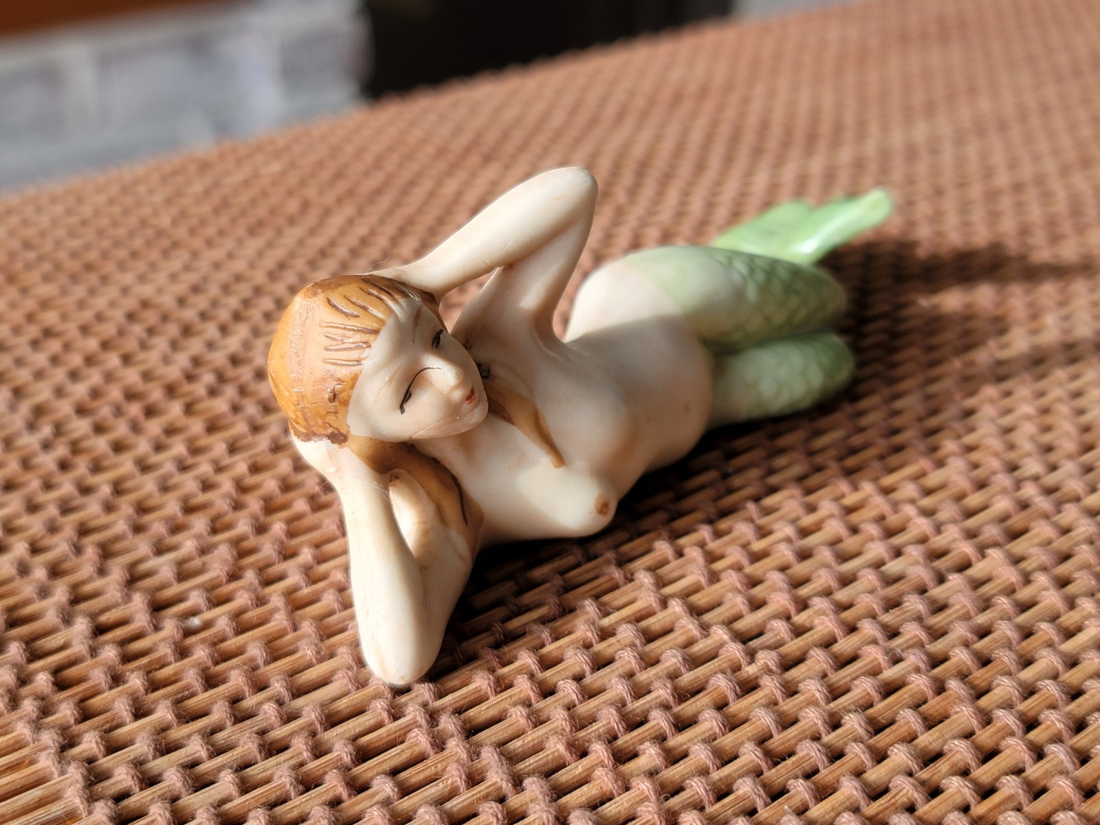 VTG Miniature Porcelain PIN-UP Art MERMAID Figurine Made in JAPAN Hand-Painted