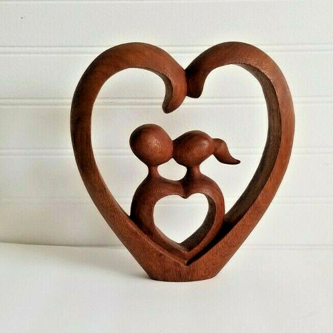 Wood Heart with Couple Kissing Sculpture 8″
