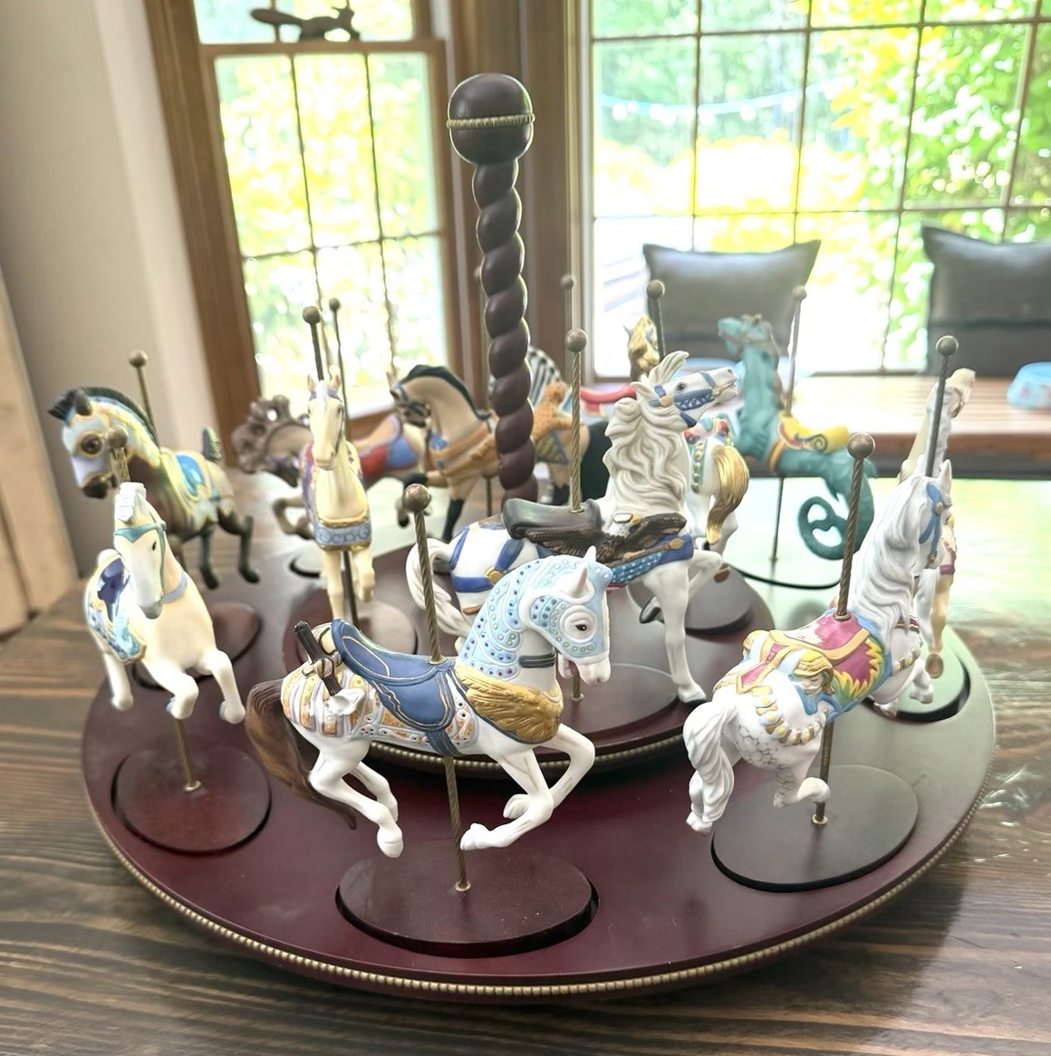 Vintage FRANKLIN MINT Treasury of Carousel Horses & Animals & Stand Set of 21