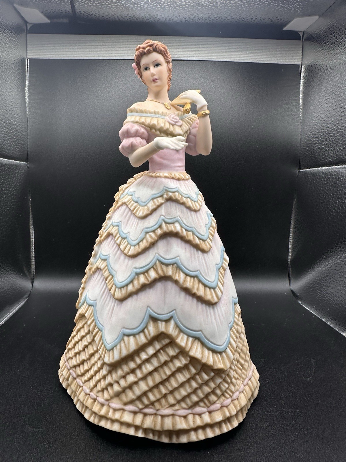 Vintage Lenox 1986 Belle Of The Ball American Fashion Lady Fine Porcelain EUC