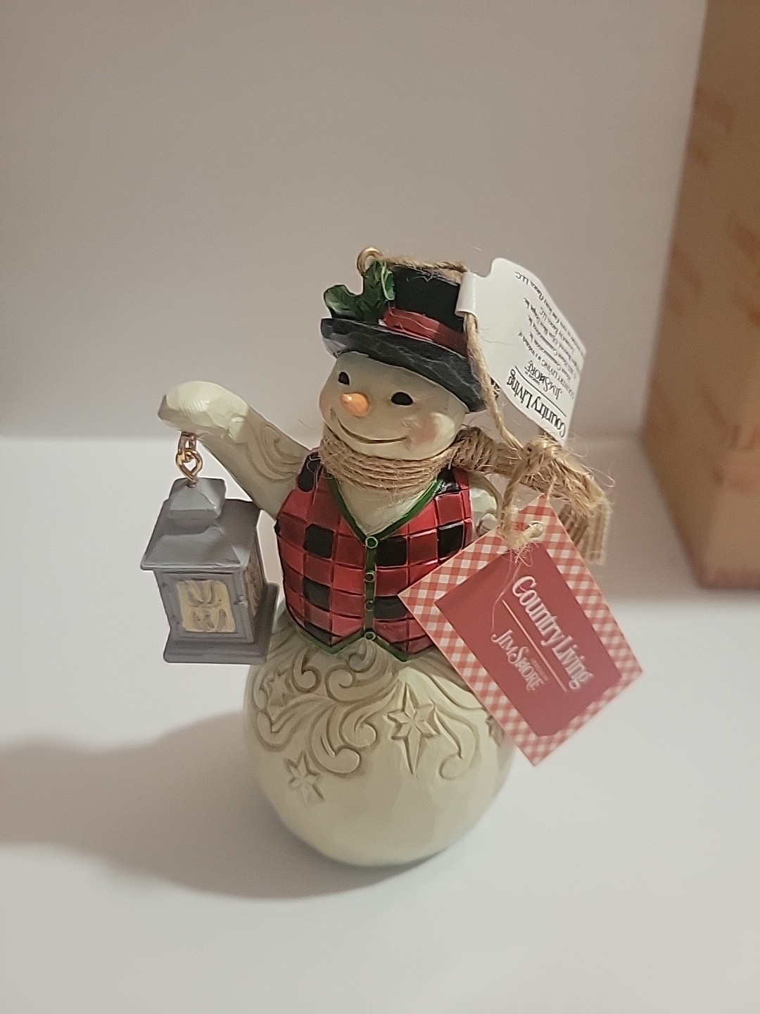 Jim Shore COUNTRY LIVING SNOWMAN WITH LANTERN HANGING ORNAMENT 6011744 2022 (CZ
