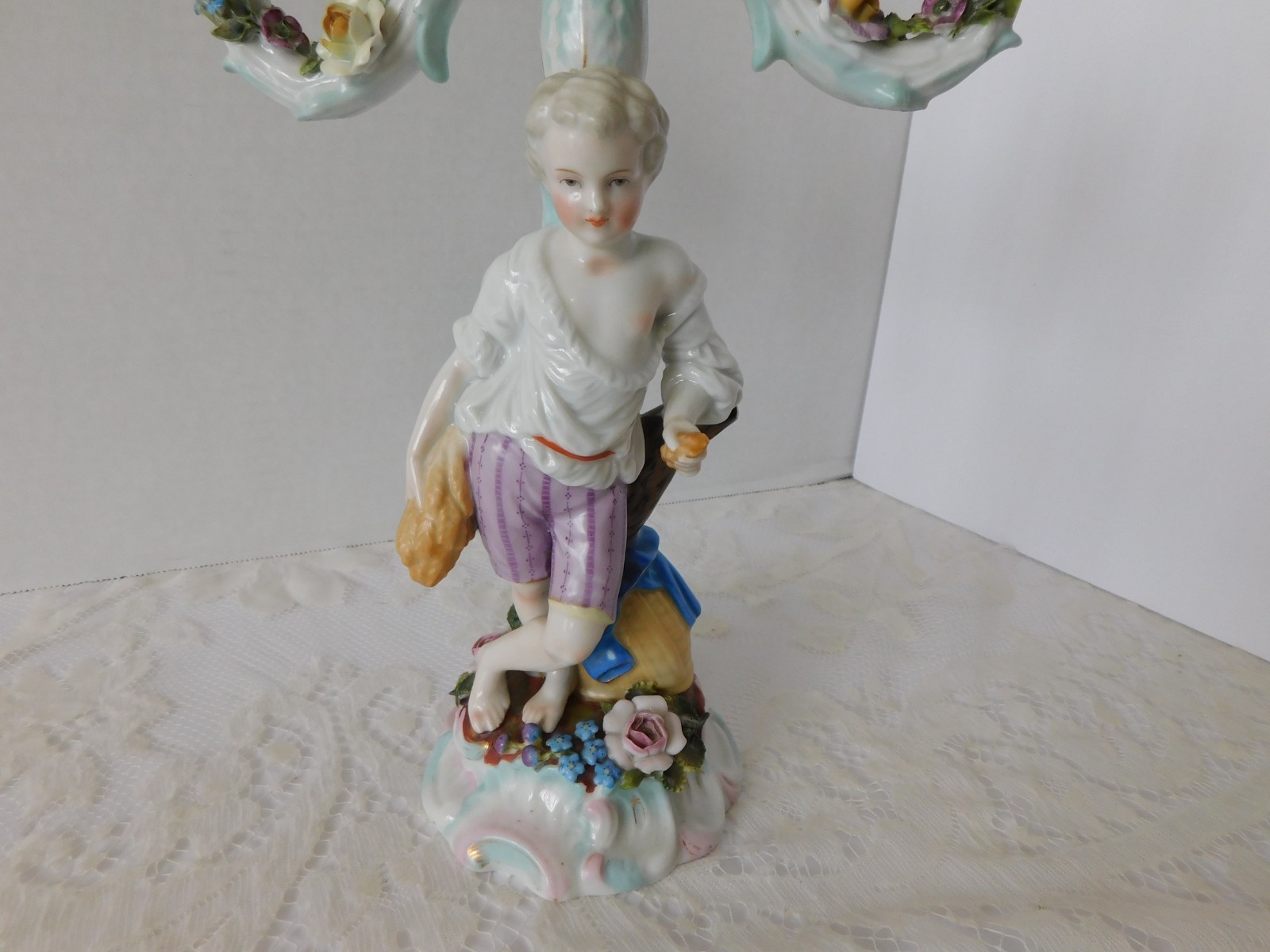 ANTIQUE HELENA WOLFSOHN DRESDEN FIGURAL CANDELABRA / CANDLESTICKS – GERMANY