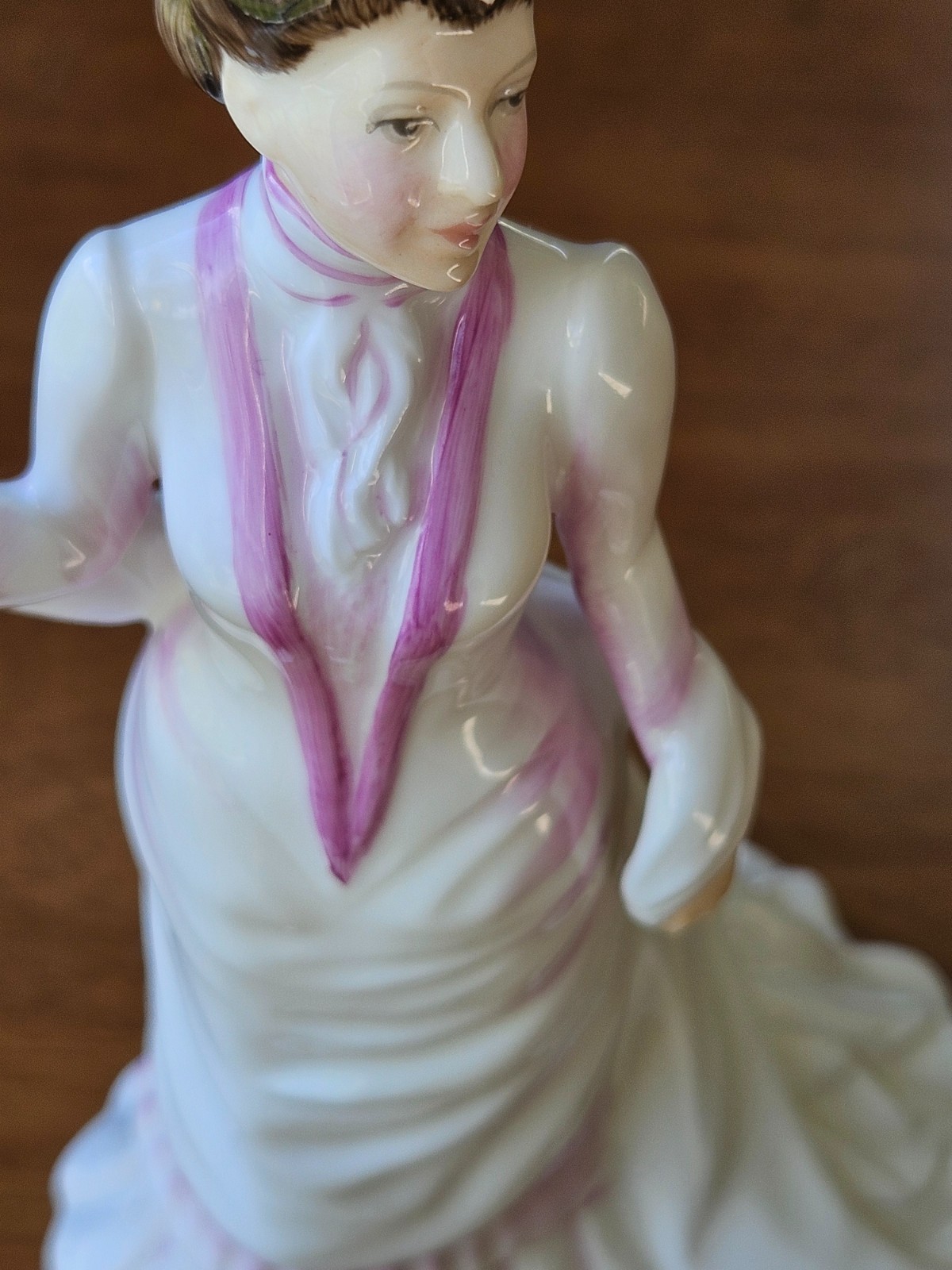 VINTAGE 1996 Royal Doulton Stephanie HN3759 Collectors Roadshow Tim Potts Figure