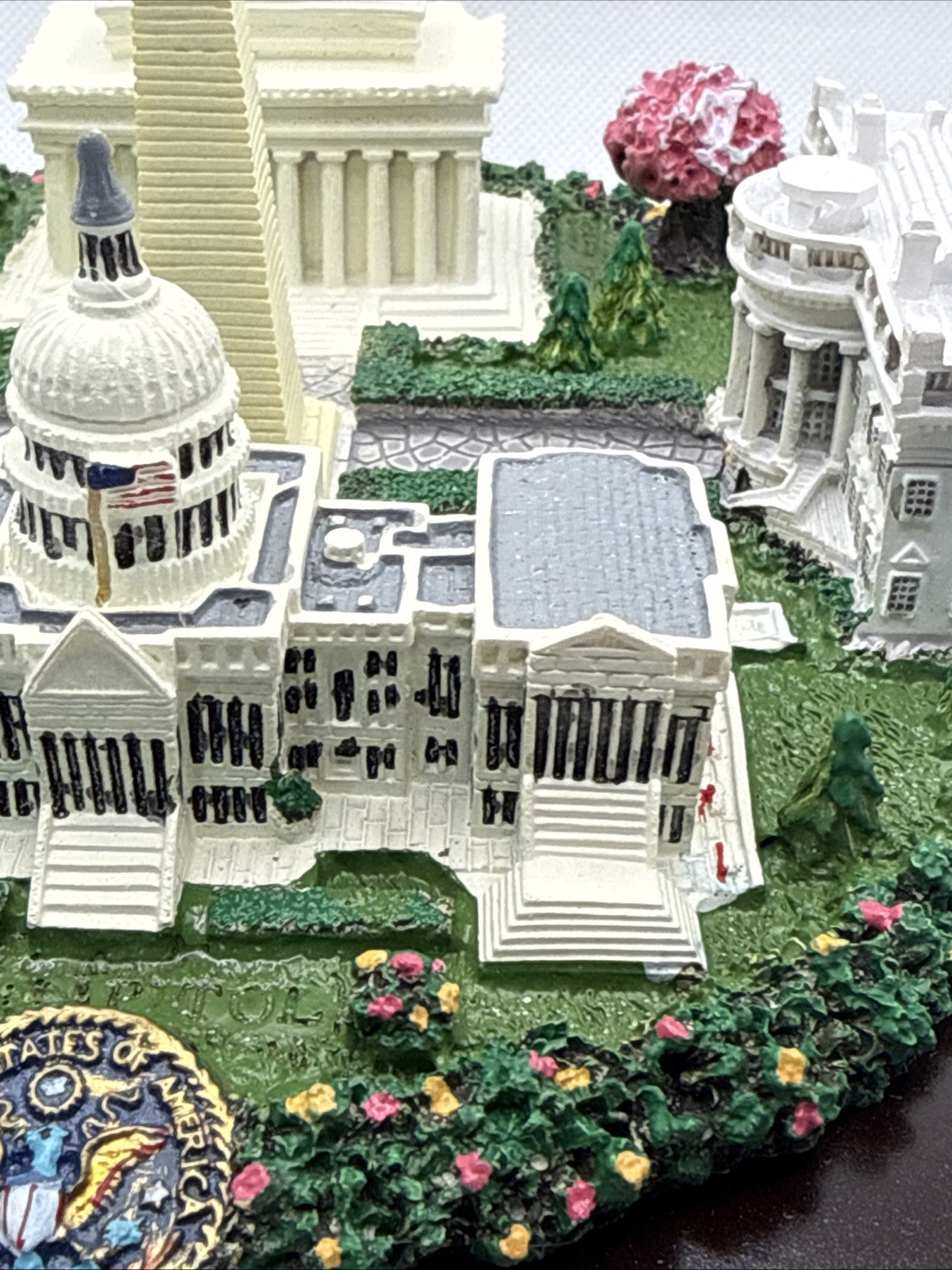 Washington D.C Replica Figurine Miniatures White House Memorial Monument Statue
