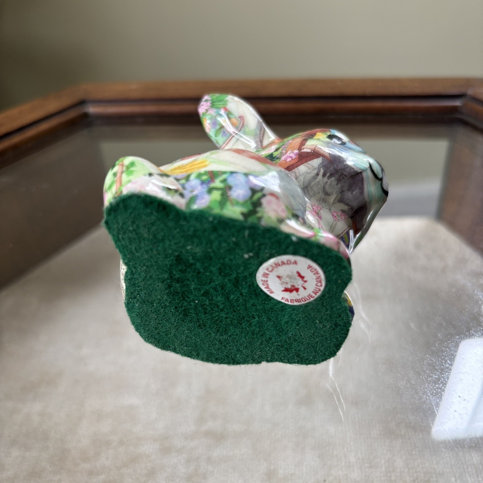 Vintage Rabbit Bunny, Decoupage 3 1/2 inches tall made in Canada
