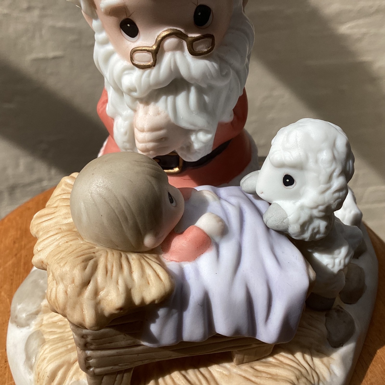 Precious Moments HOW GREAT THOU ART ~ Santa at Manger Baby Jesus 111008 NIB