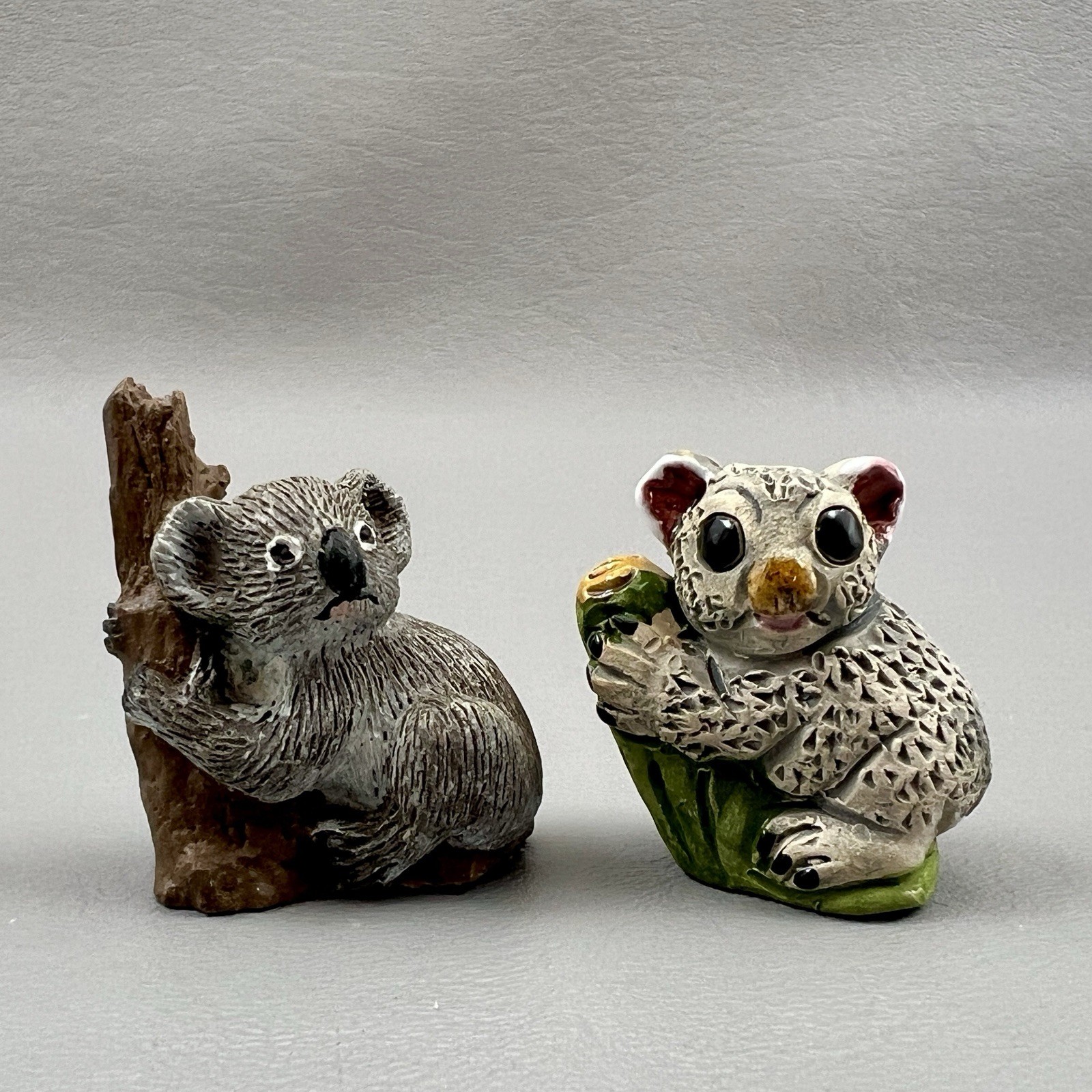 Lot Of 2 Resin Animal 1.5″ Figurines Koala Bear Lemur Hugging Branch