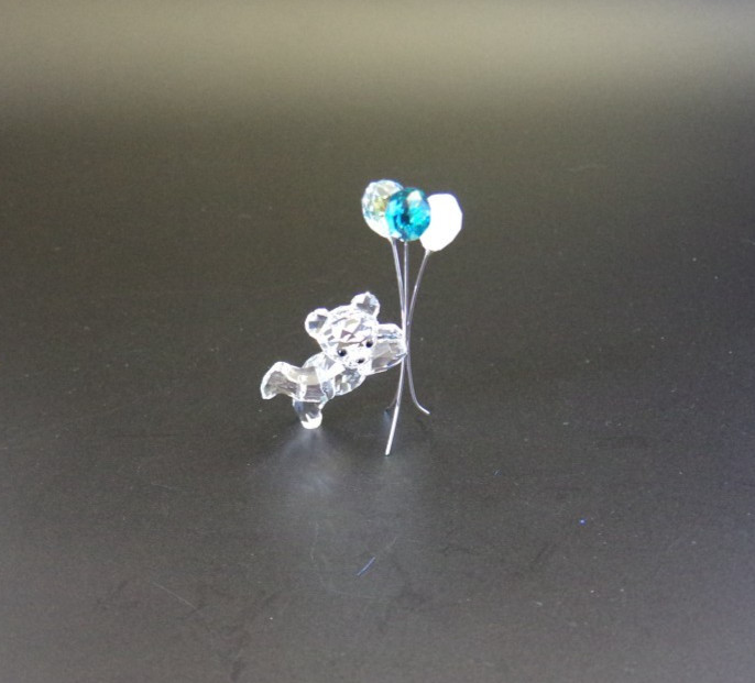 Swarovski KRIS BEAR – BALLOONS FOR YOU #1016622. Mint in box. Retired w/COA