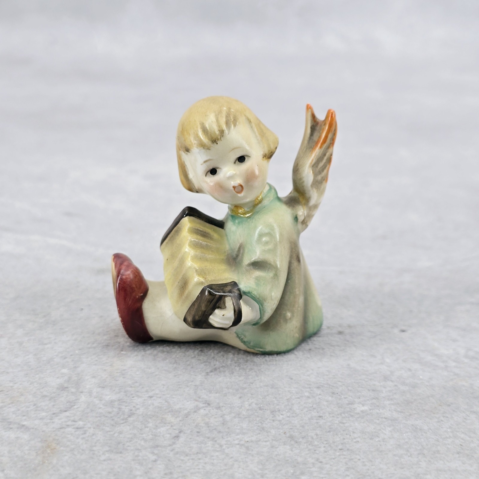 Rare Hummel Figurine Joyous News Accordion 1 / 39 / 0 Goebel 1950 1959 TMK 2