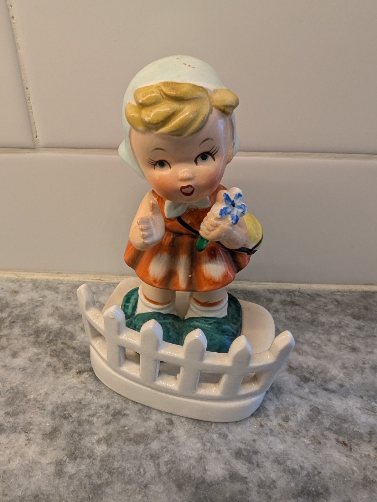 Vintage Little Girl With Flowers in the Park & WHITE PICKET FENCE, Made In Japan
