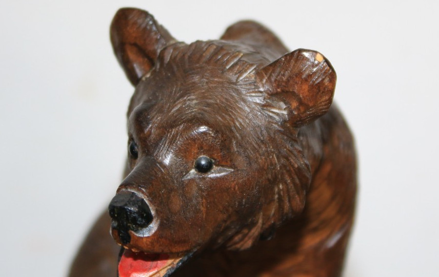 Vintage BLACK FOREST Mother BEAR and cub CARVED WOOD ASHTRAY Wengen 7″x5″x5″