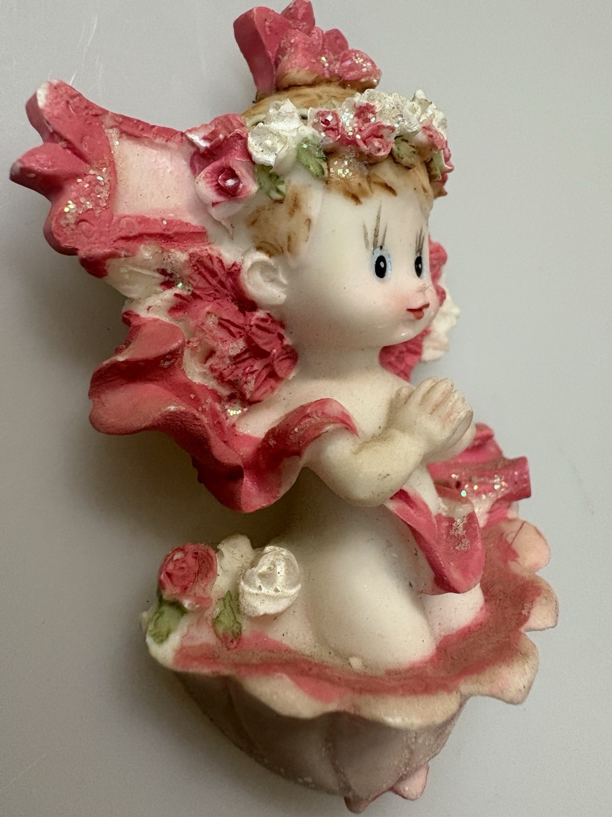 VTG PINK BABY PRAYING FIGURINE MAGNET 3”