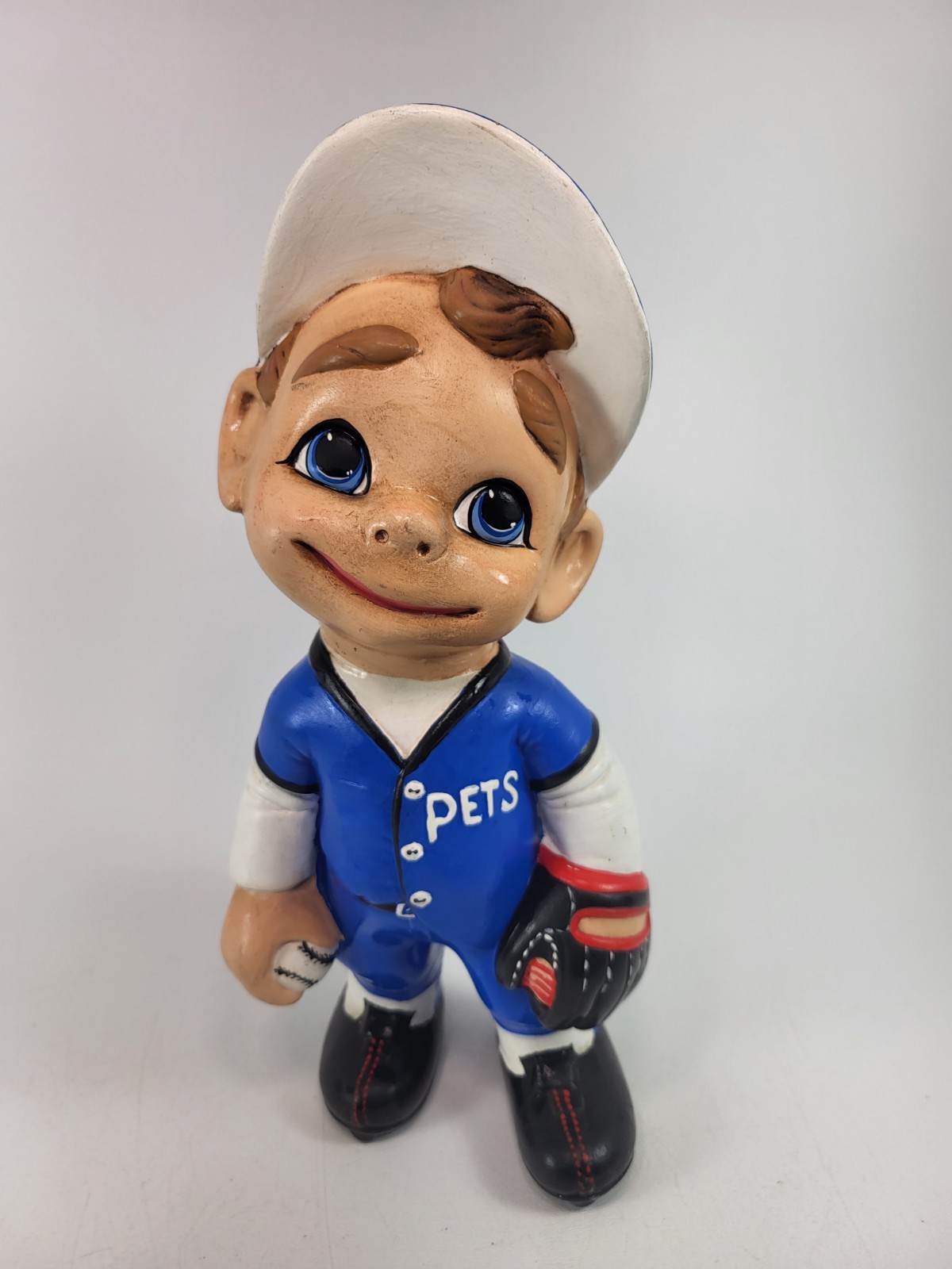 Vintage 70s Atlantic Mold Ceramic Statue Baseball Boy Smiling 11 1/2 X 5 1/2